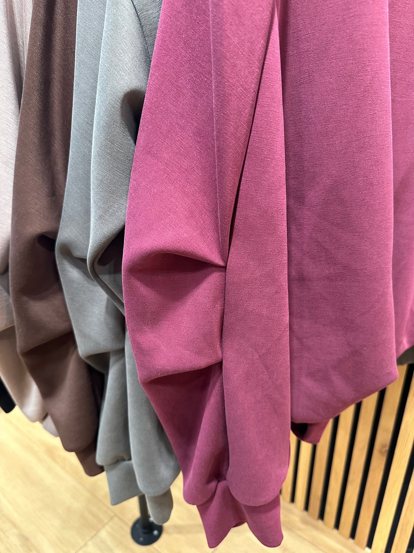 Sweater "Susi mit Armraffung" - Versch. Farben