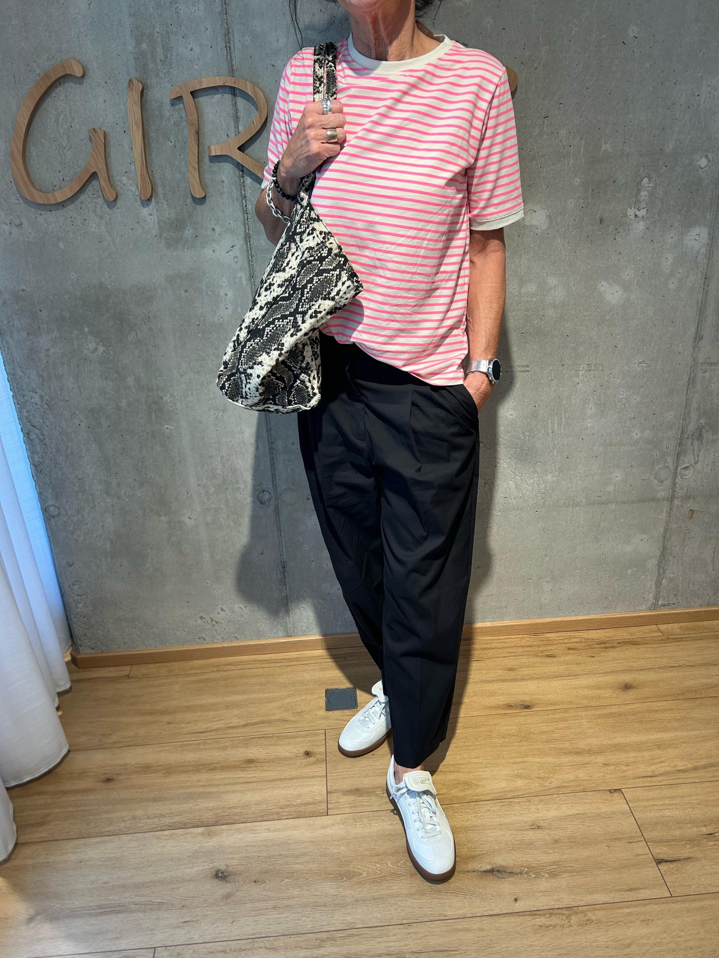 Tasche "Schlange" WeißGrauSchwarz