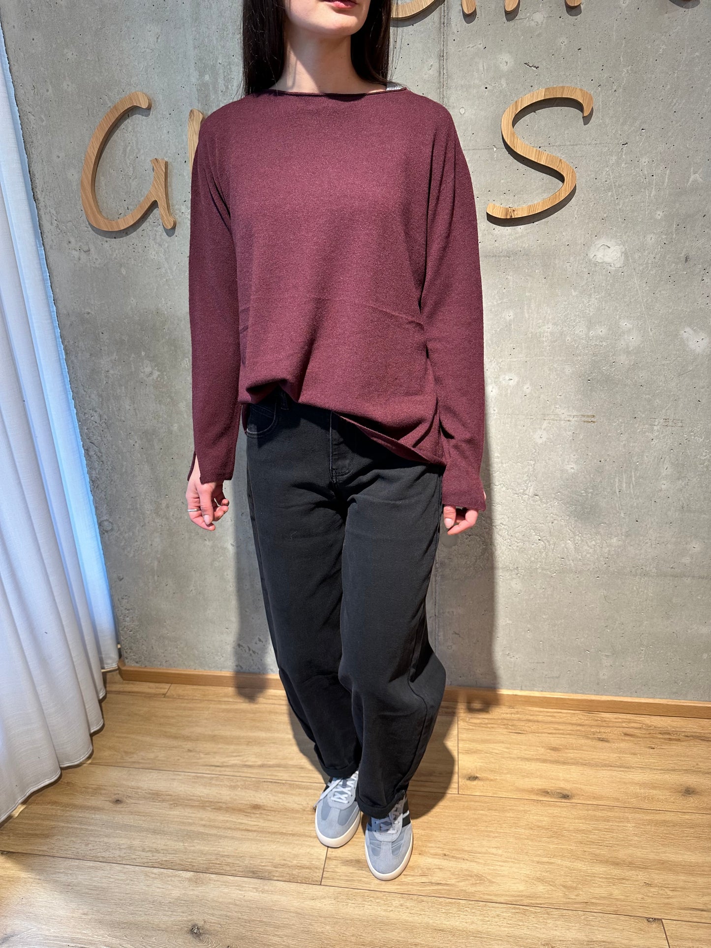 MG-Pulli "Mia Rundhals mit Ärmelschlitz" - Versch. Farben