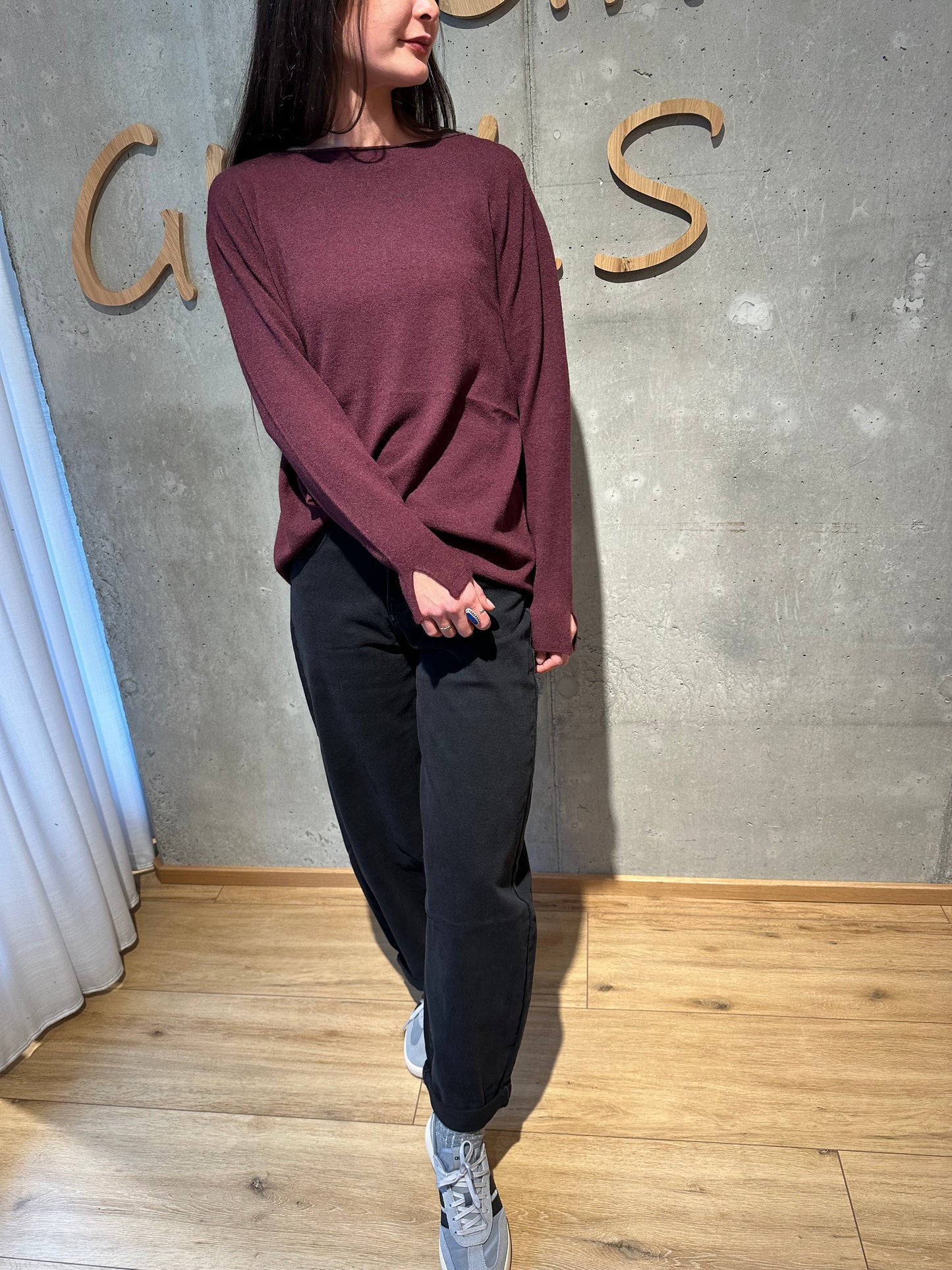 MG-Pulli "Mia Rundhals mit Ärmelschlitz" - Versch. Farben