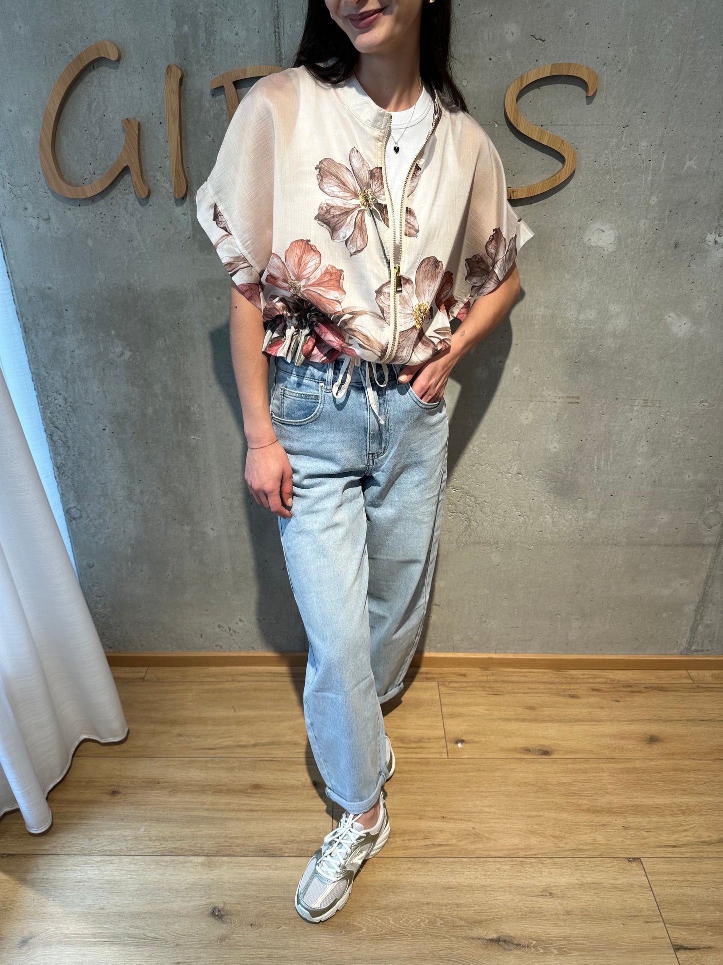 Blouson "Bea halbarm" Beige mit Blumen