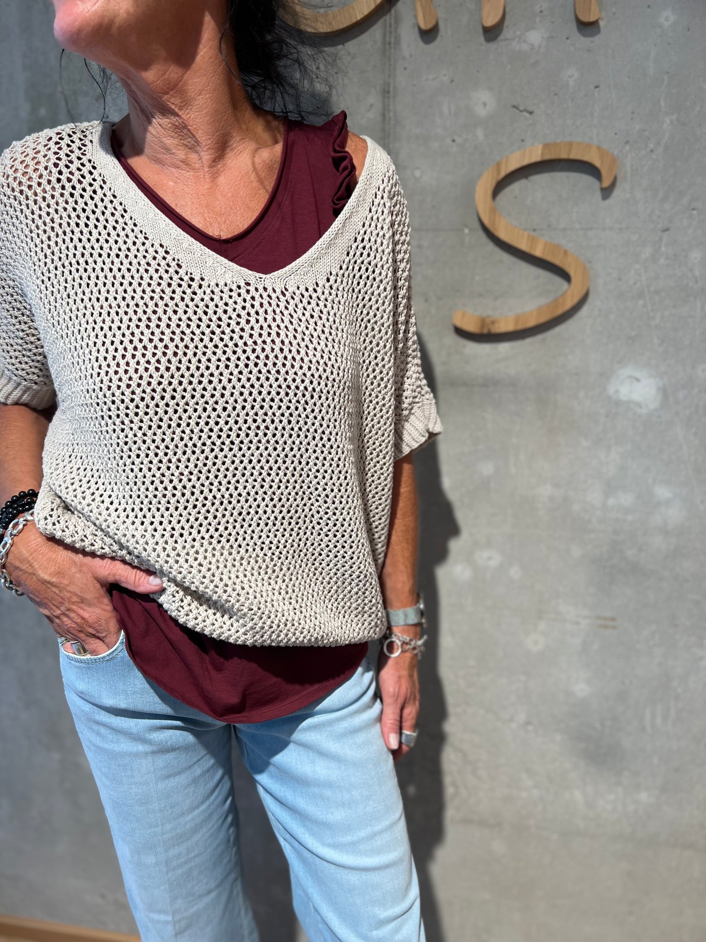 Lochstrick "Loreley V-Neck" - Versch. Farben