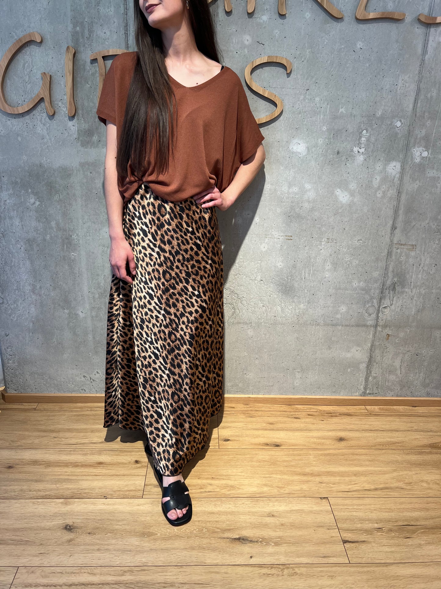 Shirt "Solveig V-Neck" - Versch. Farben
