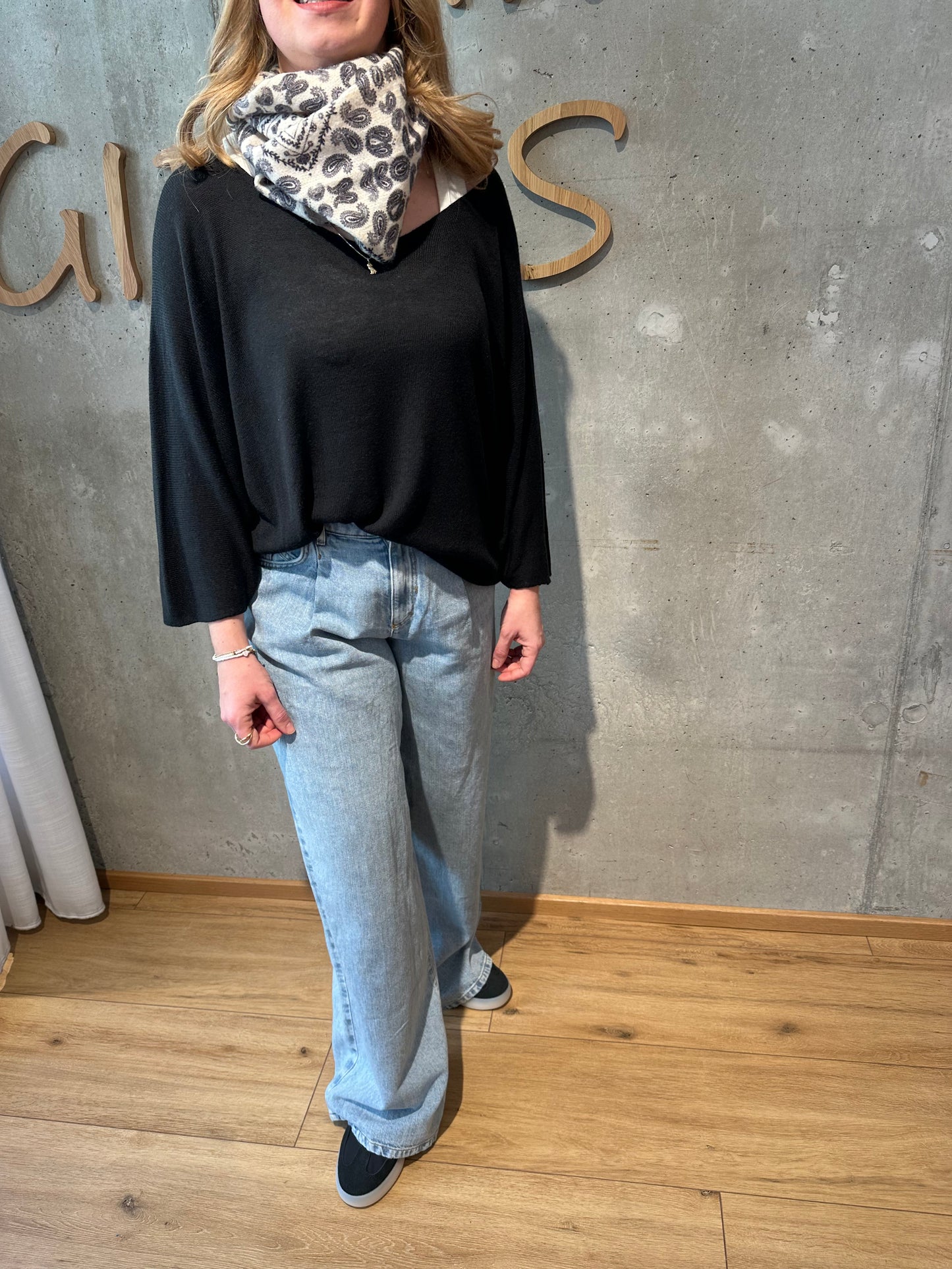 Schaltuch "Ava Paisleymuster" WeißSchwarz