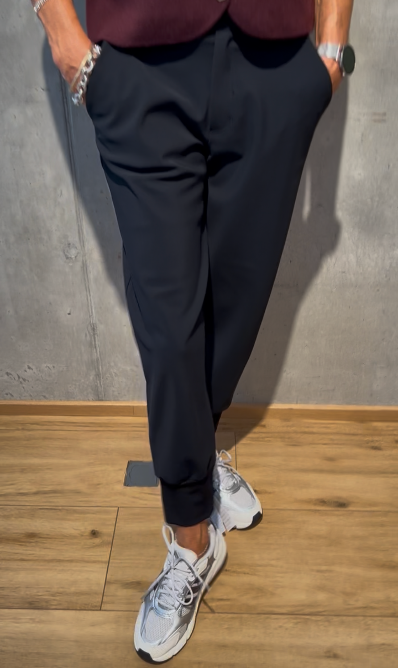 Hose "06_THE JINO O 97-4418/02" Schwarz