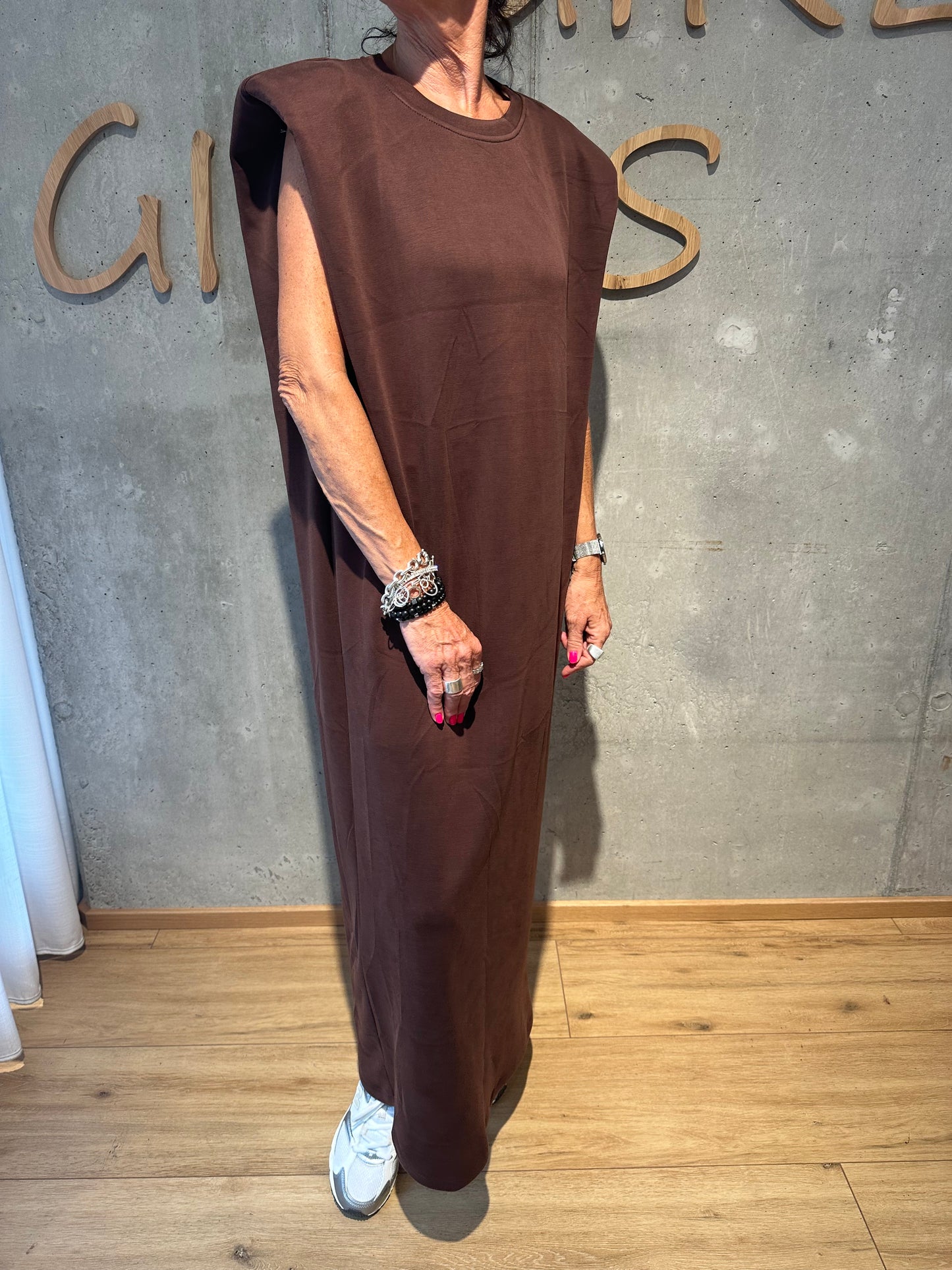 Kleid "Karma Schulterdetail" - Versch. Farben