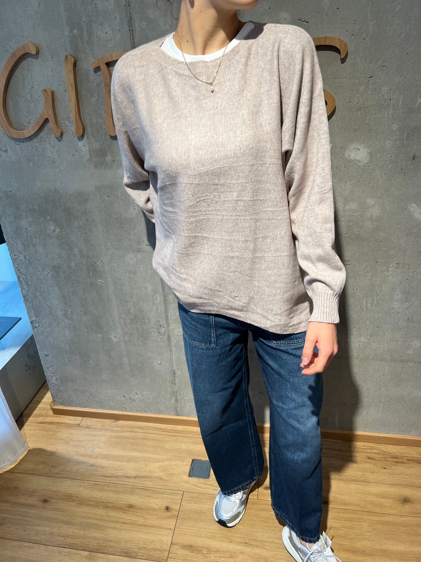 Pulli "Prim mit Knopfleiste hinten" - Versch. Farben