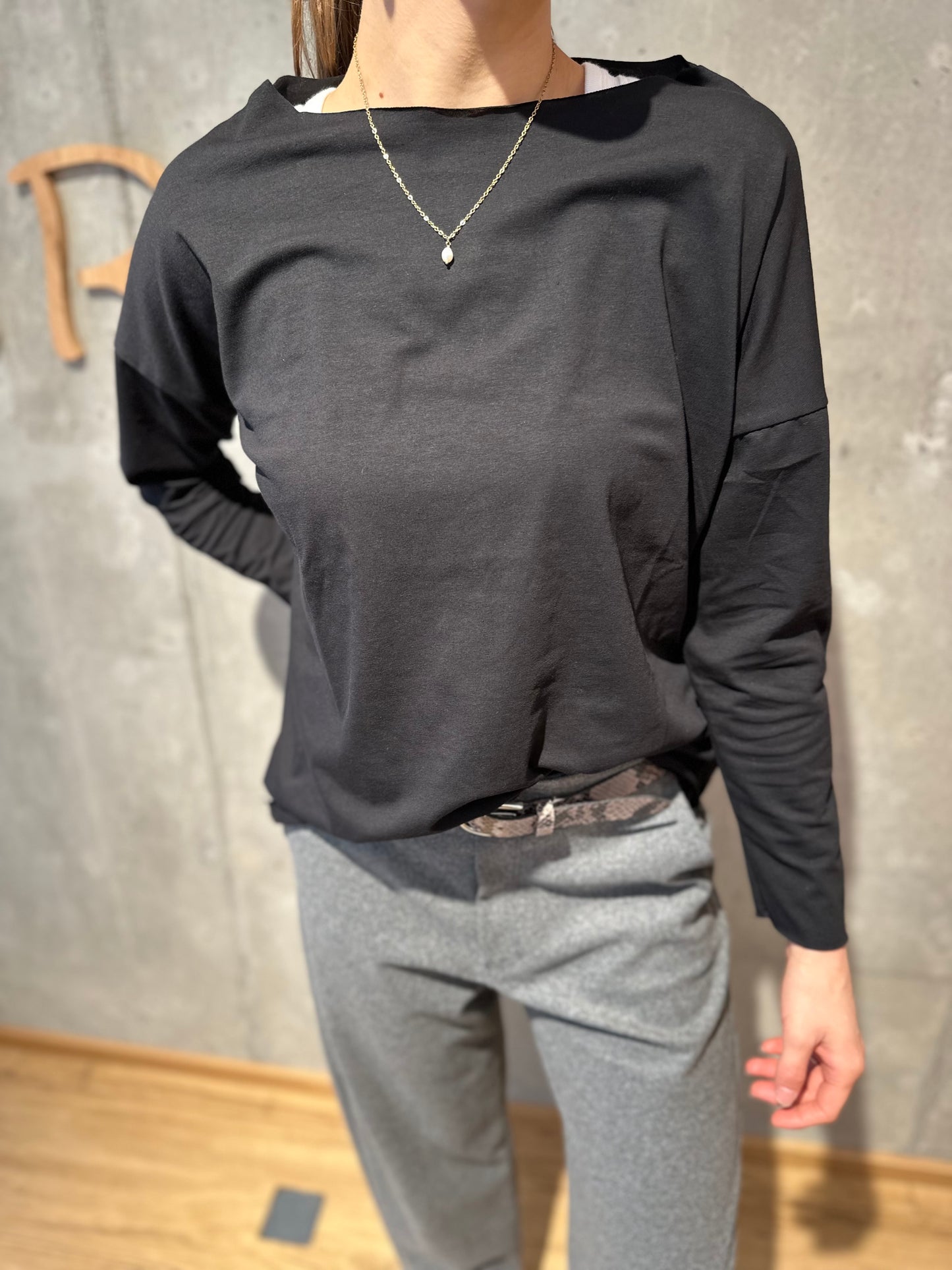 Langarmshirt "Lari" versch. Farben
