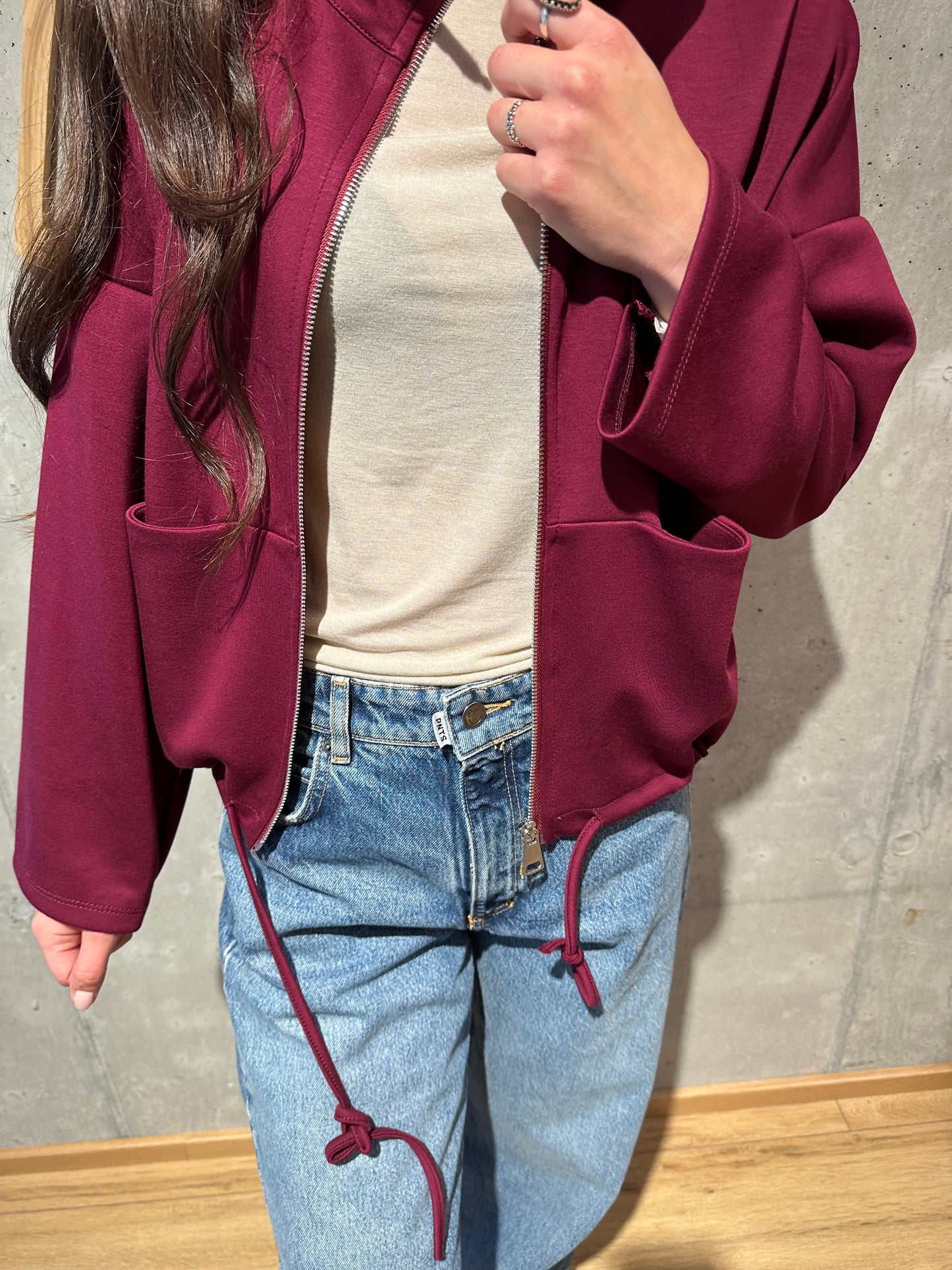 Zip-Jacke"Zendaya verkürzt" - Versch. Farben
