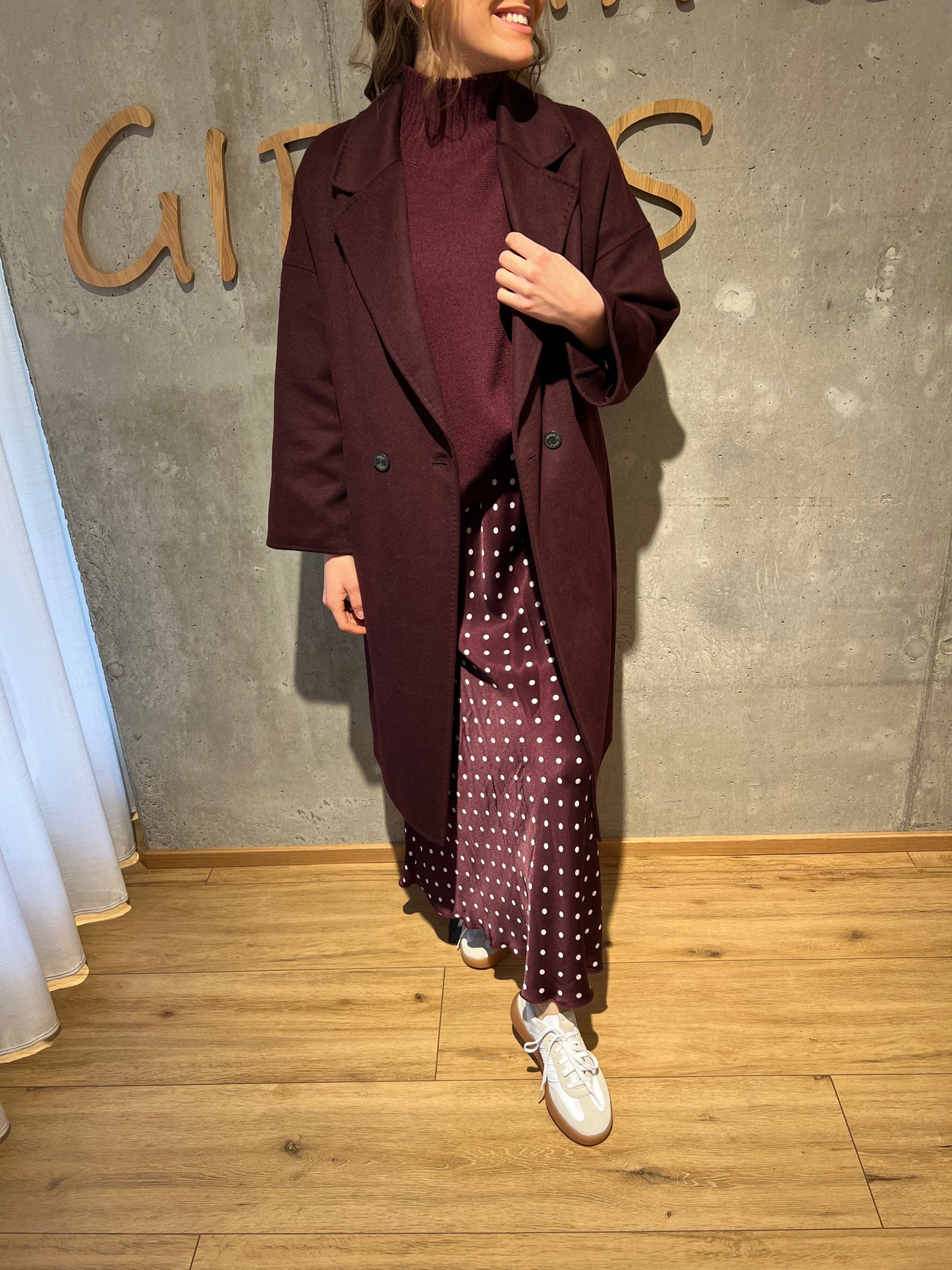 Rock "Ruby mit weißen Punkten - Versch. Farben