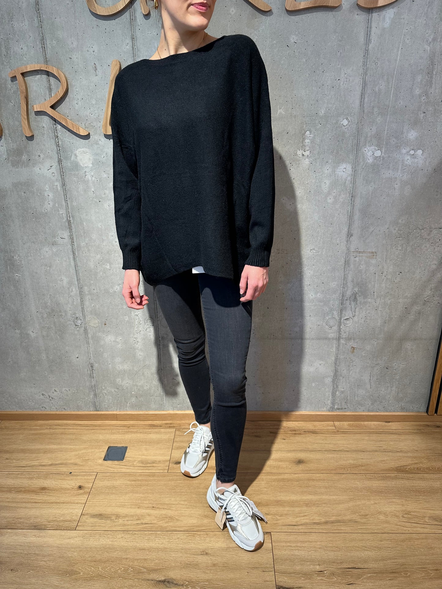 Pulli "Prim mit Knopfleiste hinten" - Versch. Farben