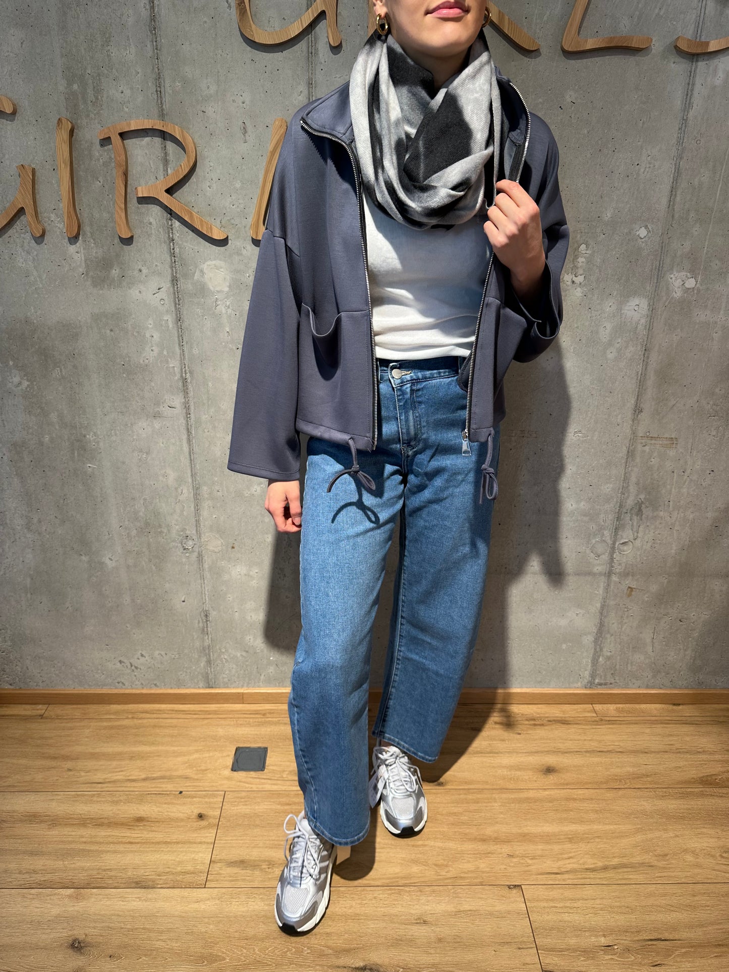Zip-Jacke"Zendaya verkürzt" - Versch. Farben