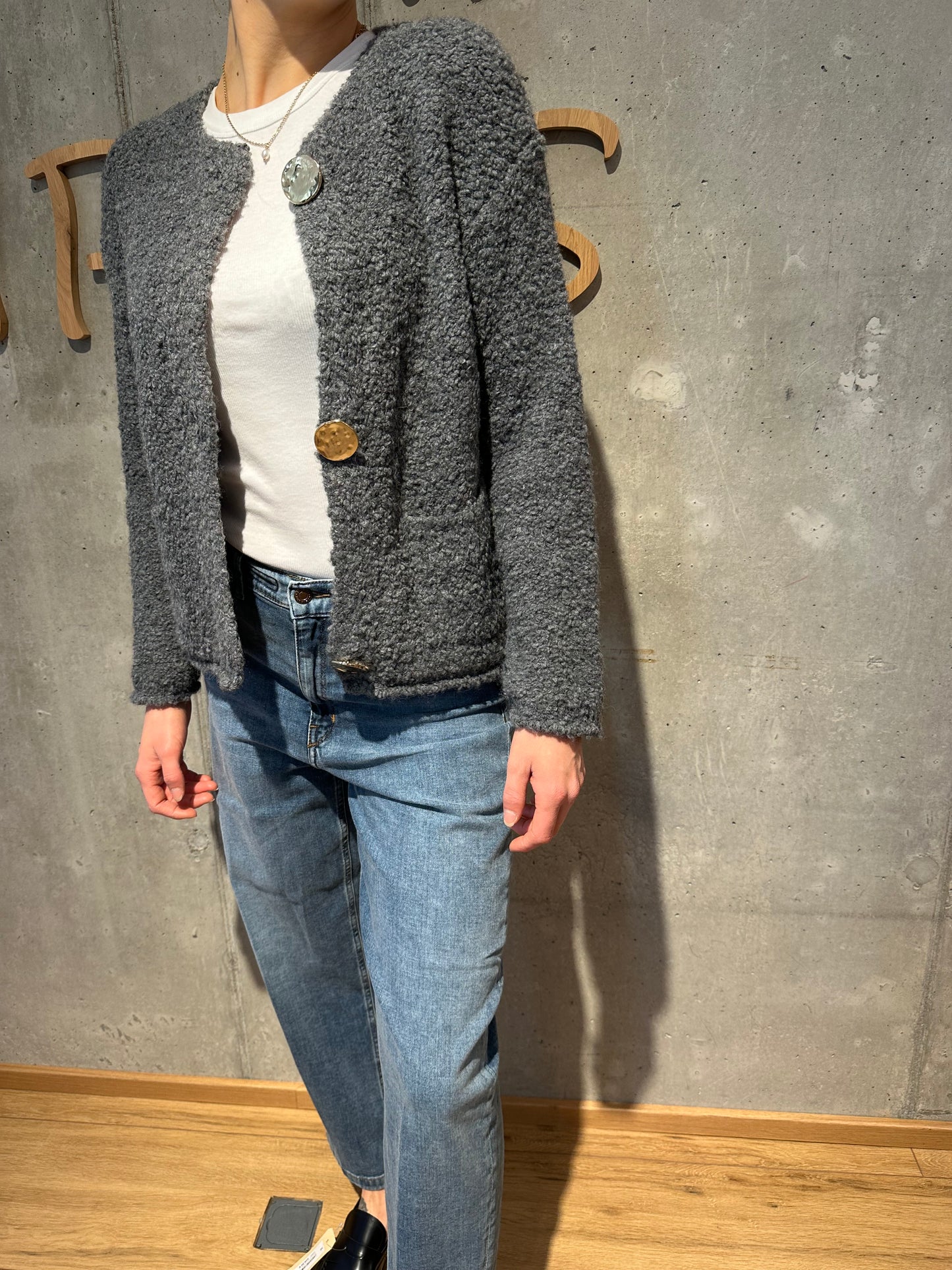 Strickjacke "Swenja mit Goldknöpfen" - Versch. Farben