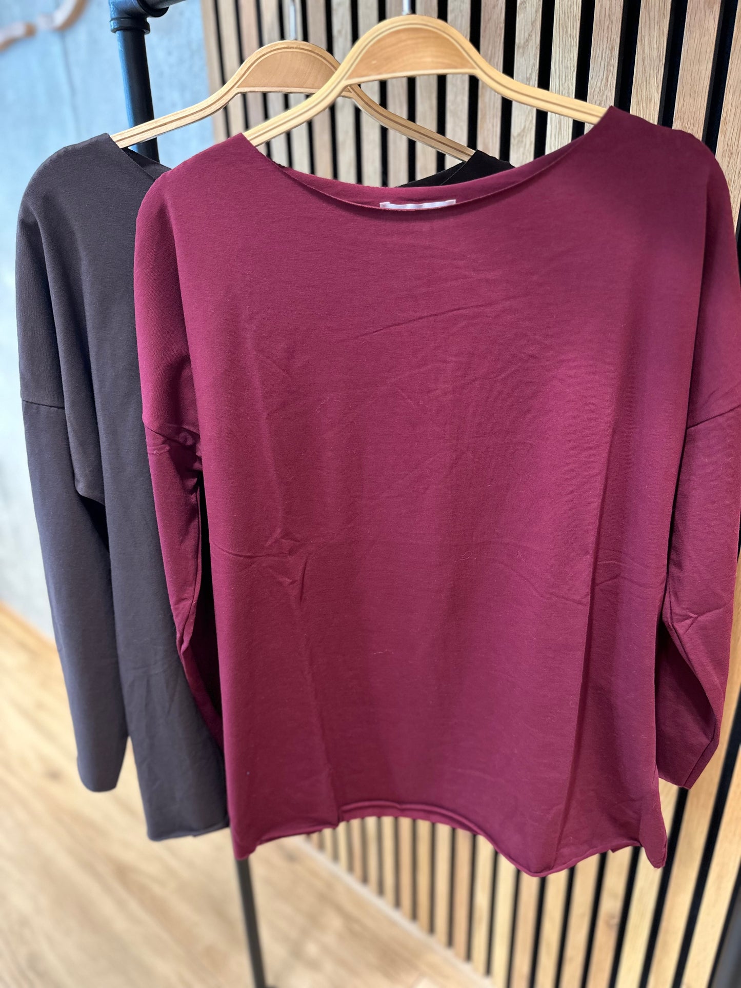 Langarmshirt "Lari" versch. Farben