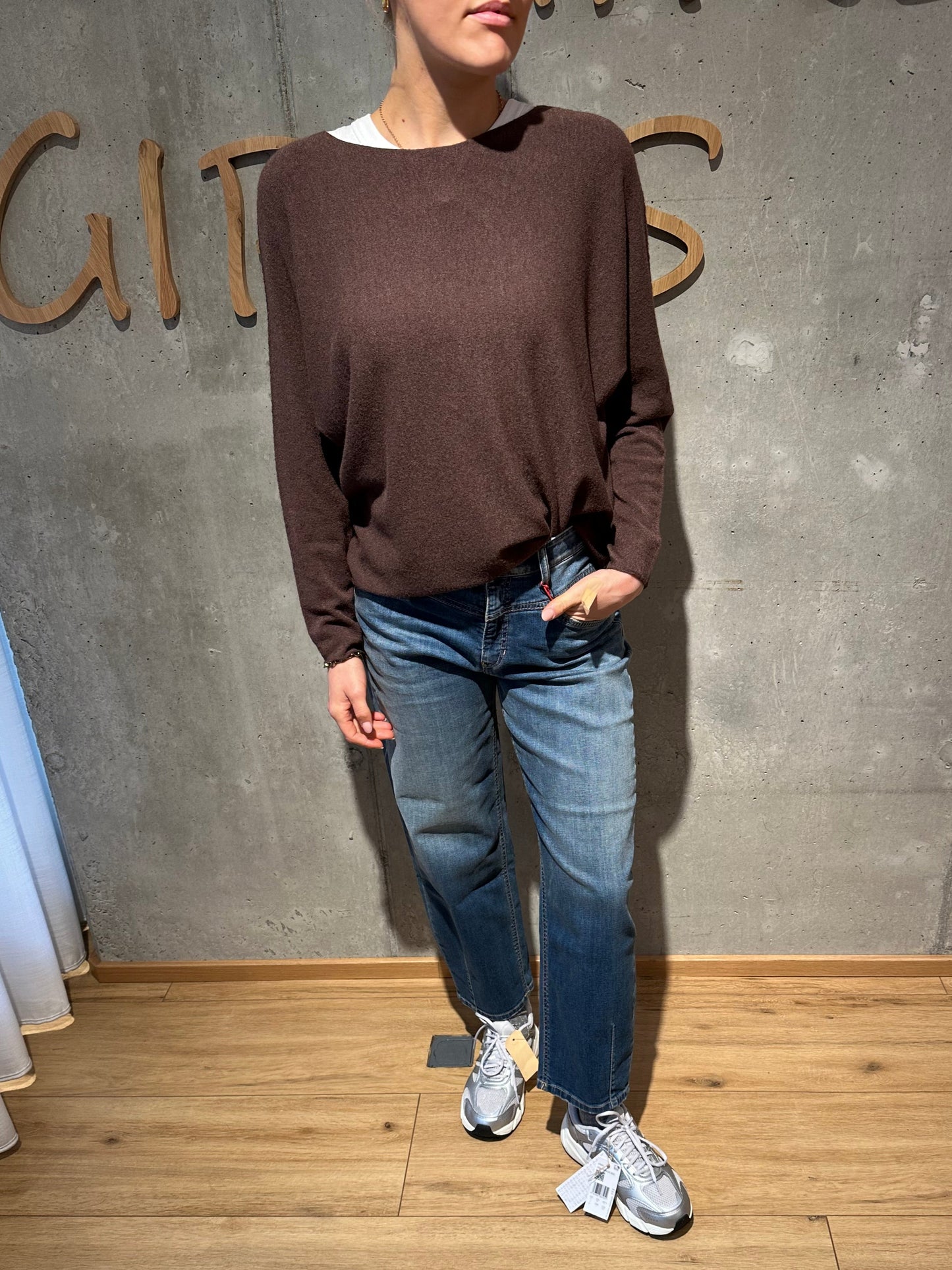 MG-Pulli "Malou kurz" - Versch. Farben