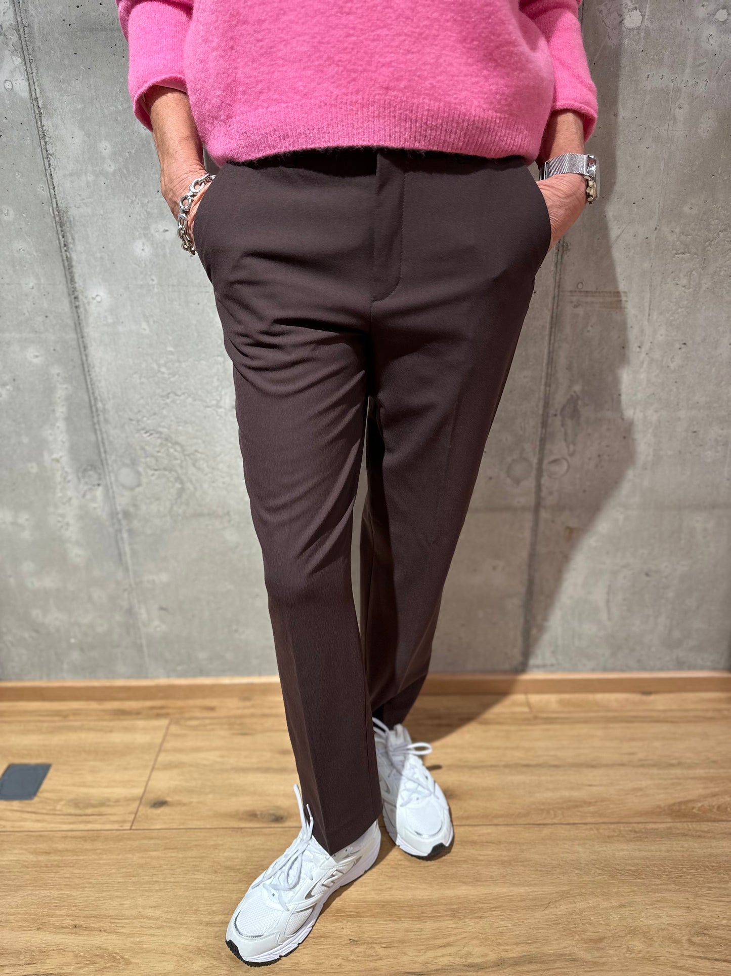 Drykorn-Hose "Search X Mainglück" Schokobraun