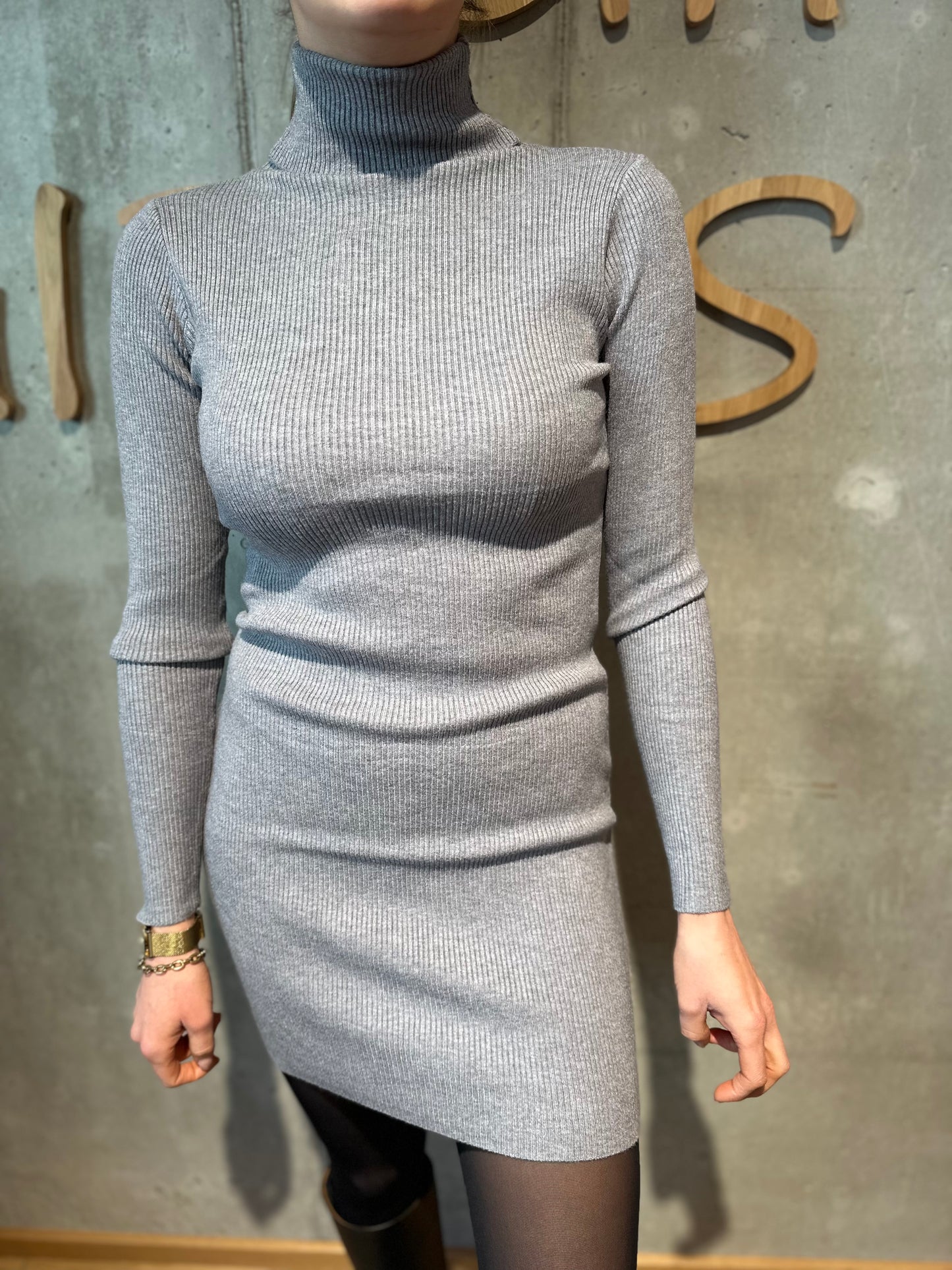 Kleid "Karli Rolli kurz" - Versch. Farben