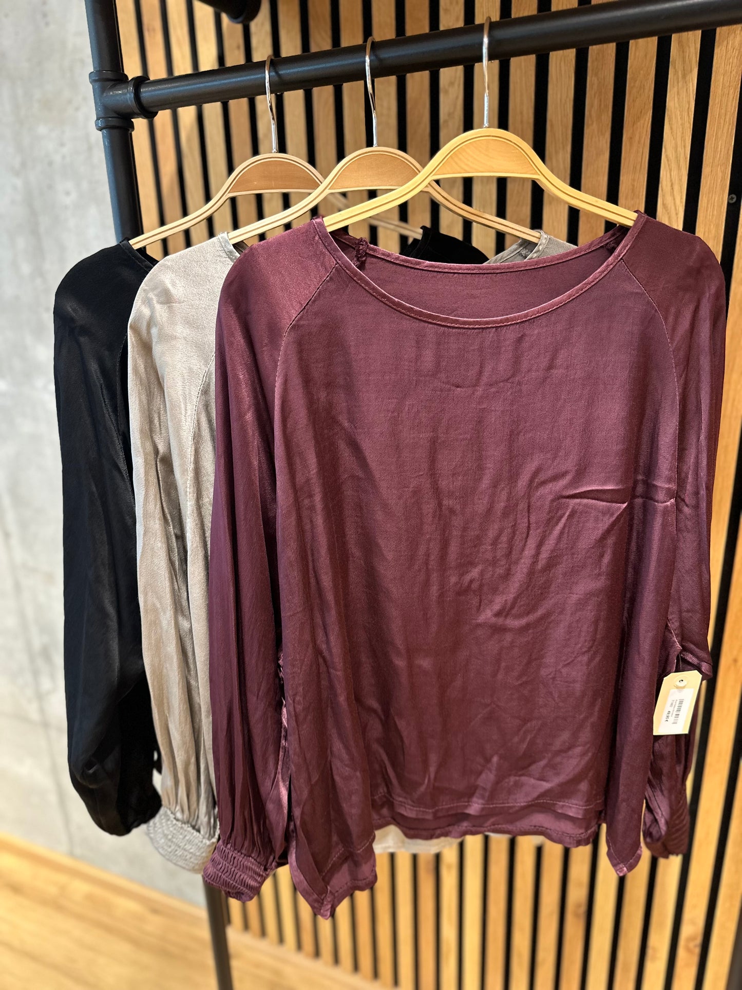 Bluse "Bettany" - Versch. Farben
