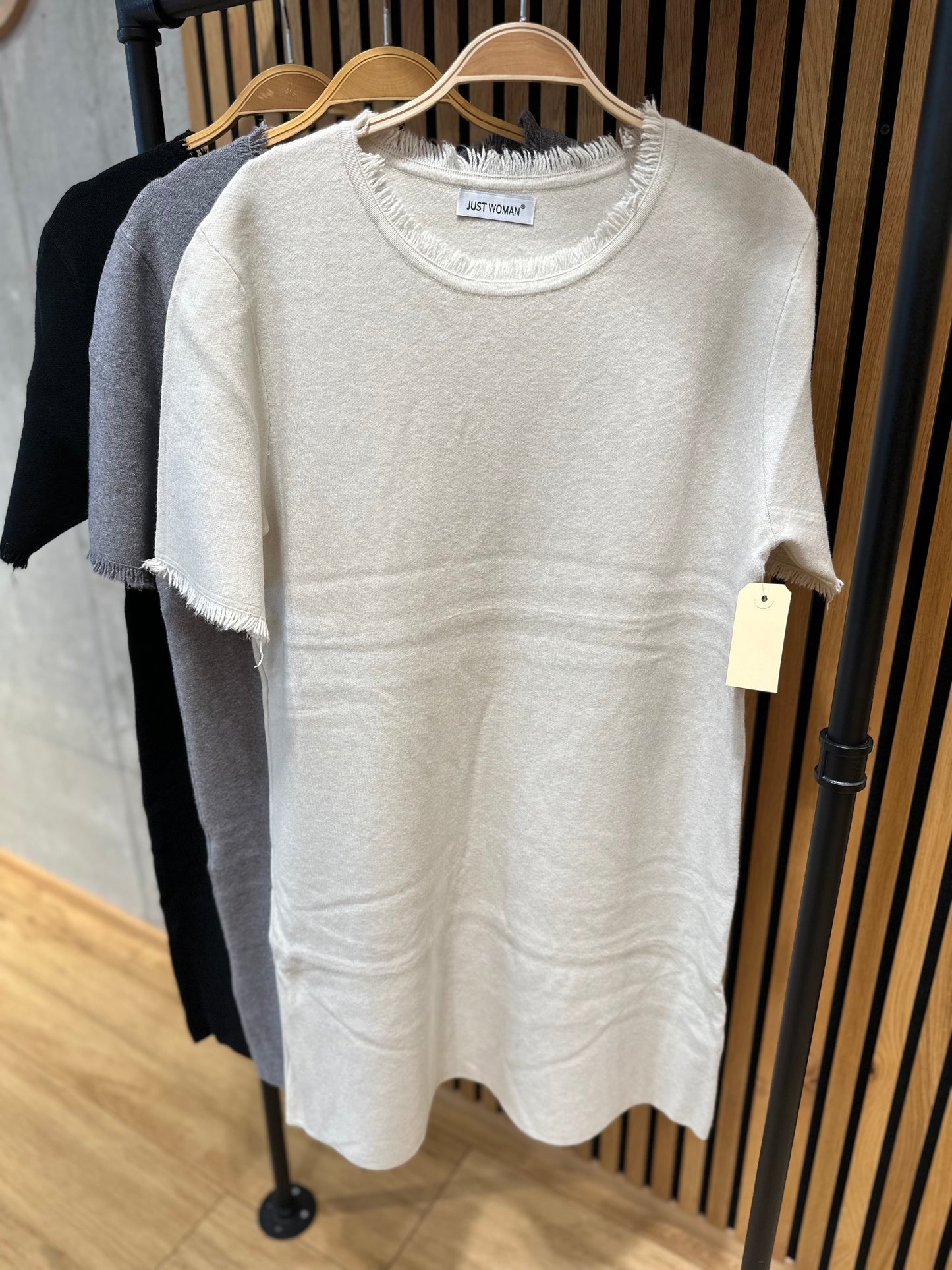 Kleid "Kornealia kurzarm mit Fransen" Schwarz