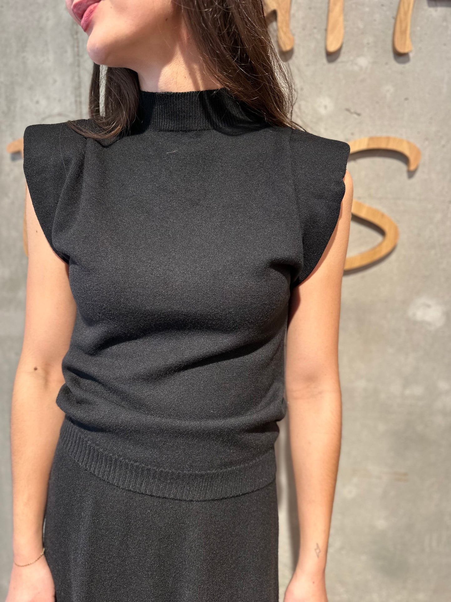 Strickshirt "Shelby Schulterdetail" - Versch. Farben