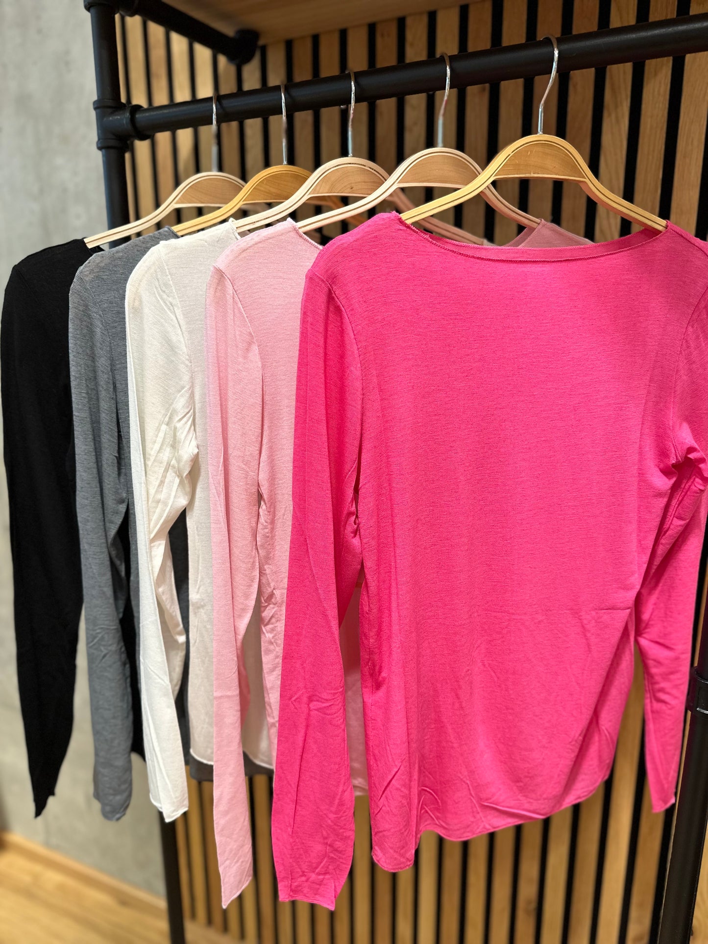 Shirt "Selena" - Versch. Farben