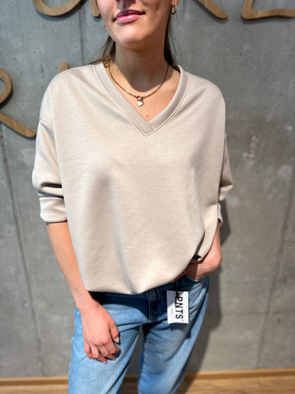 Shirt "Silia V-Neck" - Versch. Farben