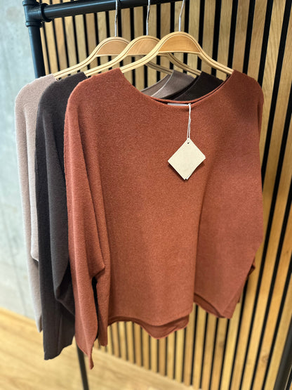 MG-Pulli "Malou kurz" - Versch. Farben
