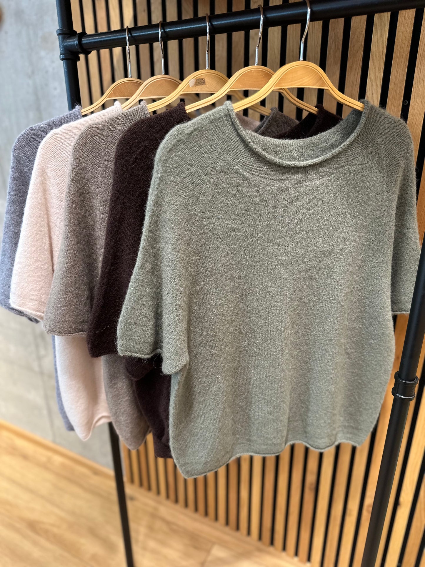 Pulli "Pina 1/2arm Rollkante" Creme