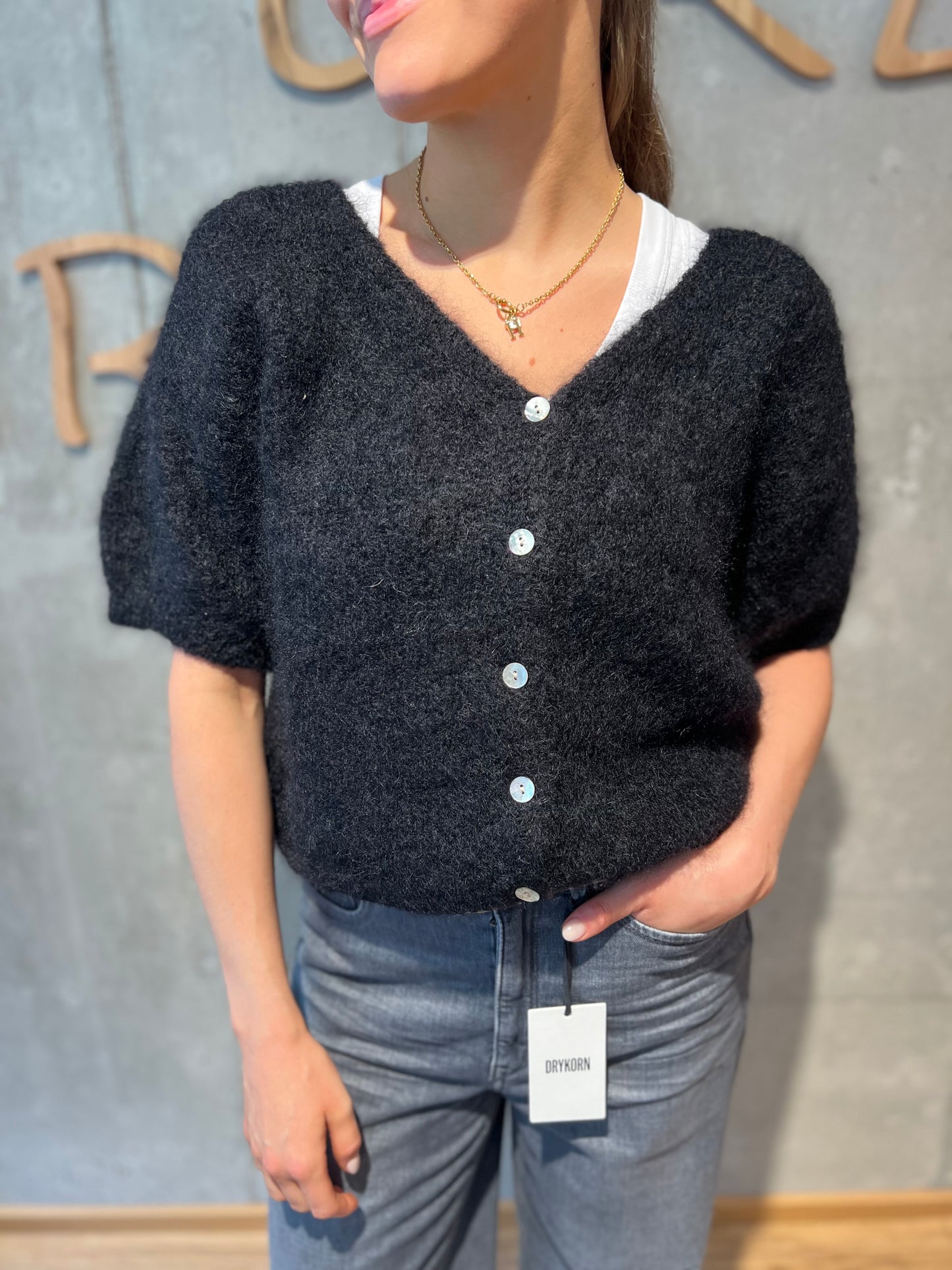Strickjacke "Sophie halbarm" - Versch. Farben