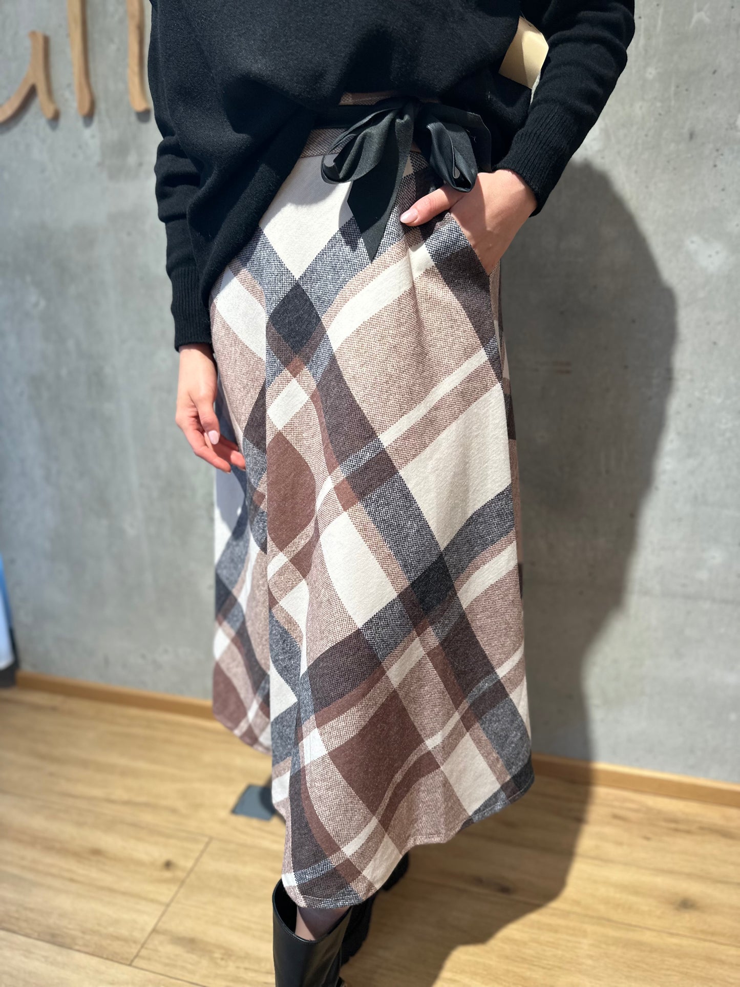 Rock "Ronnja" Beige gemustert
