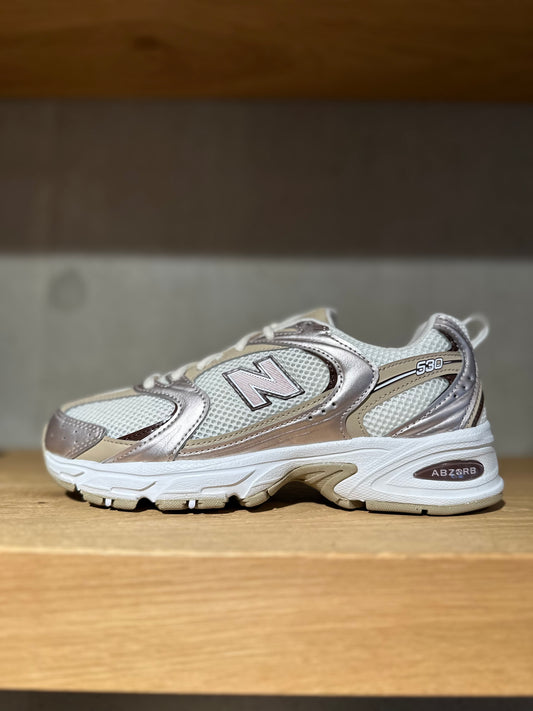Schuh "New Balance U530SMG" BeigeBronzeMetallic