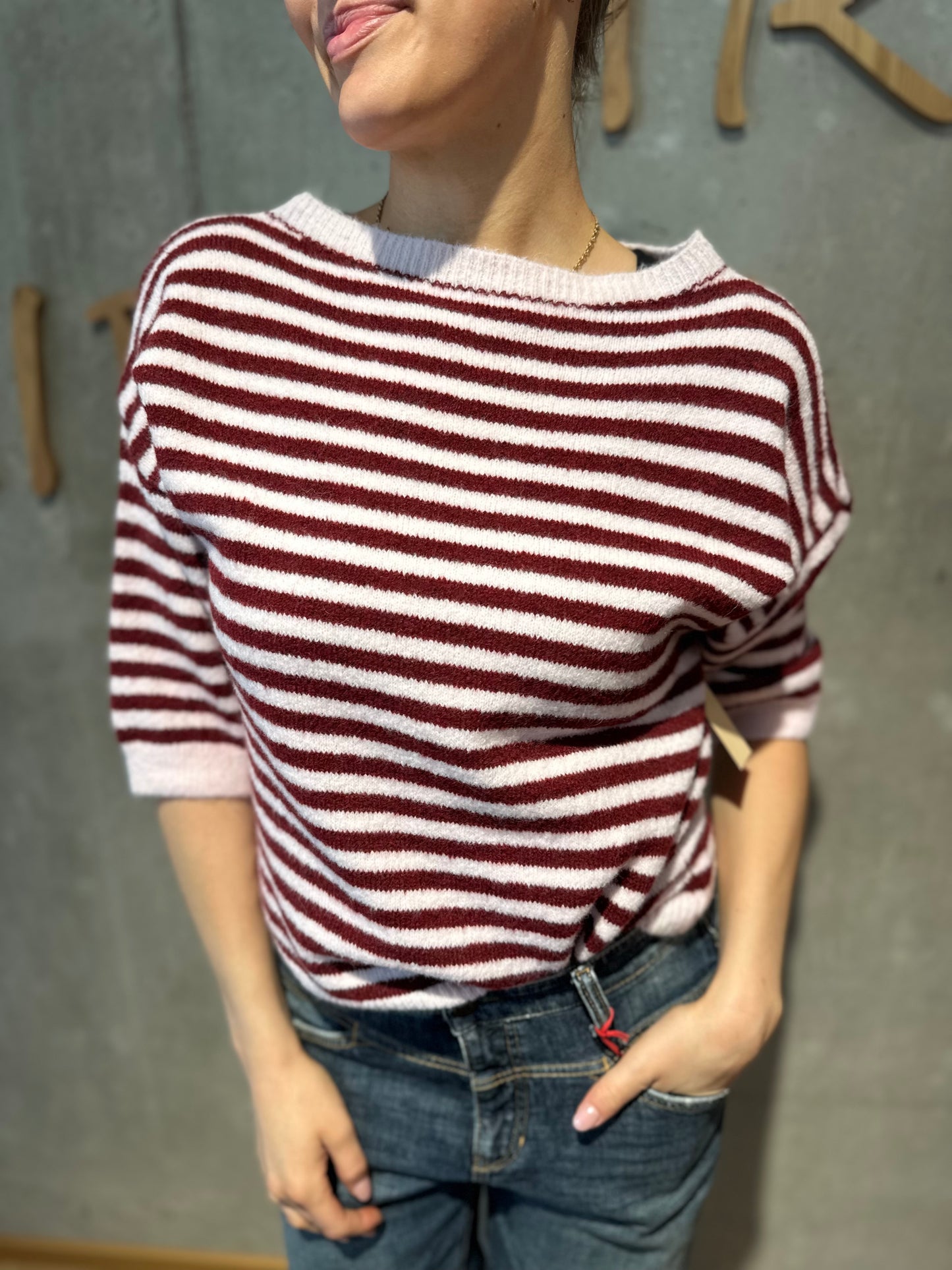 Pulli "Pyrania" - Versch. Farben