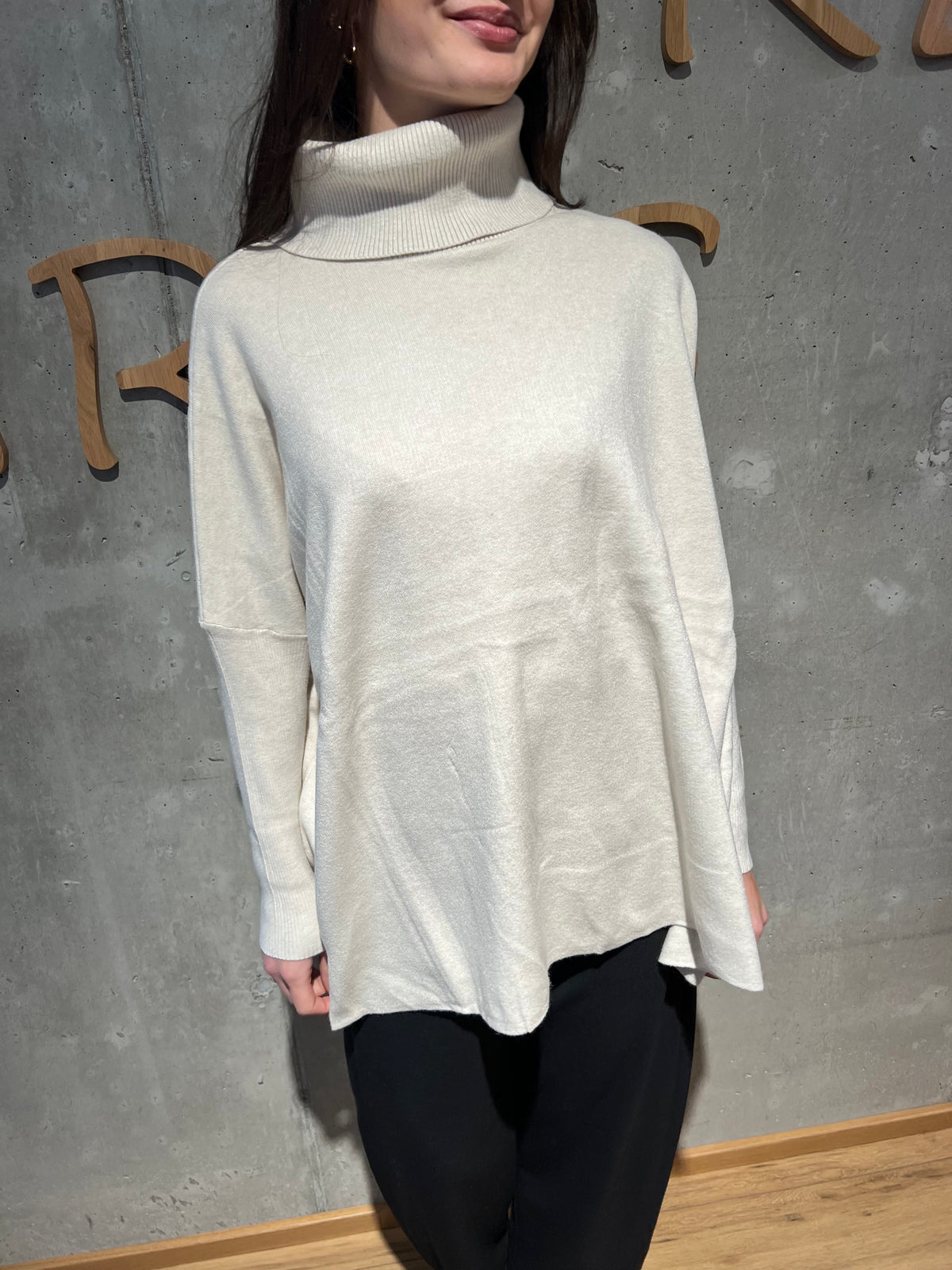 Pulli "Polly mit Rollkragen" - Versch. Farben