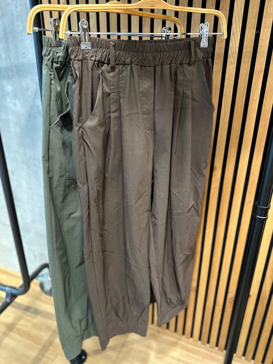Hose "Hilde" - Versch. Farben