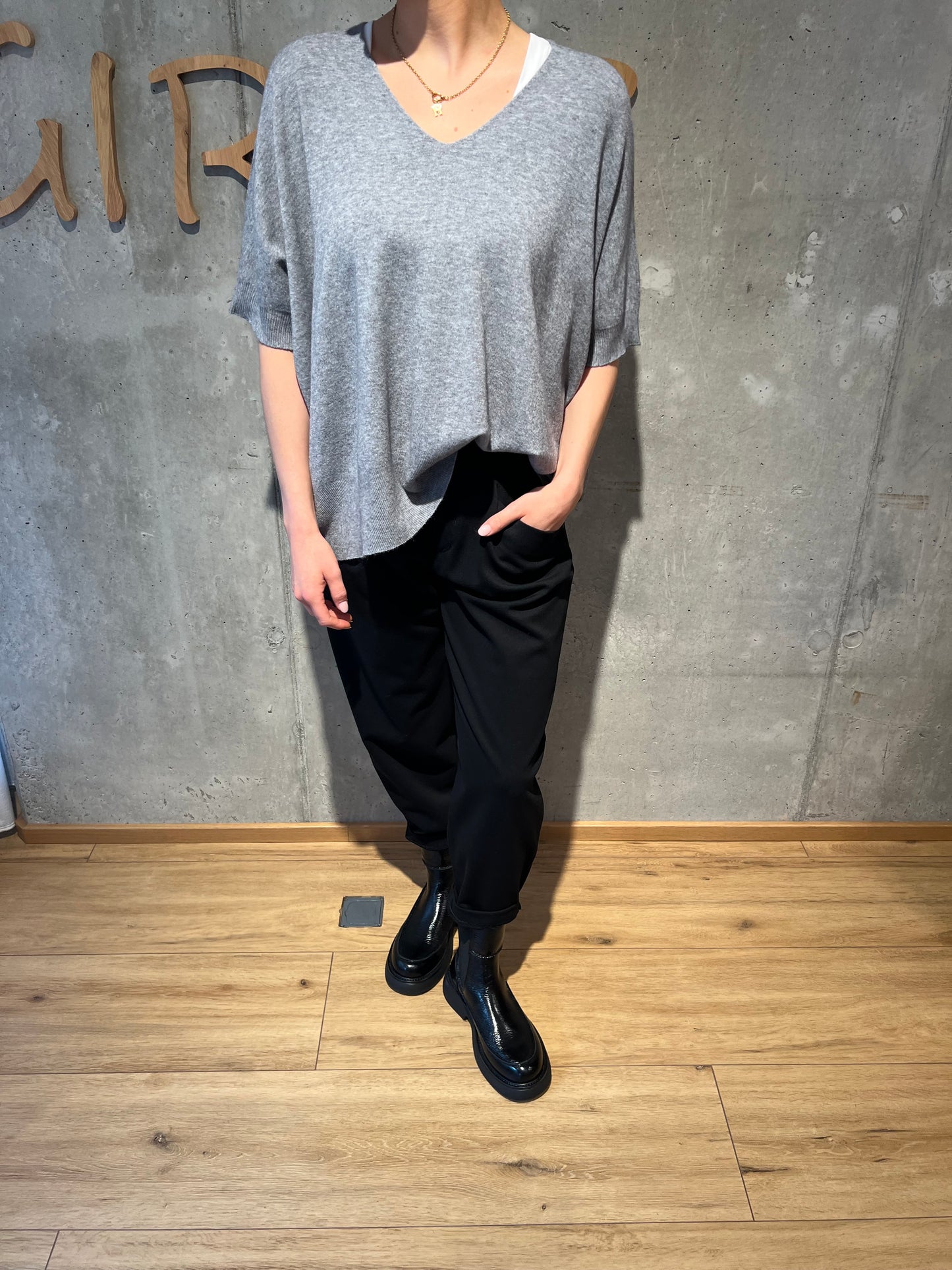 MG-Pulli "Mirabel V-Neck 1/2 arm" - Versch. Farben