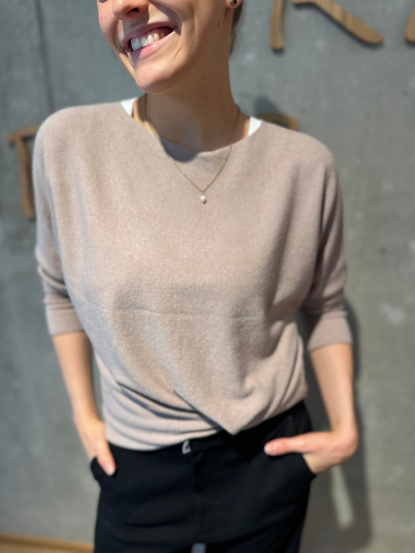 MG-Pulli "Malou kurz" - Versch. Farben