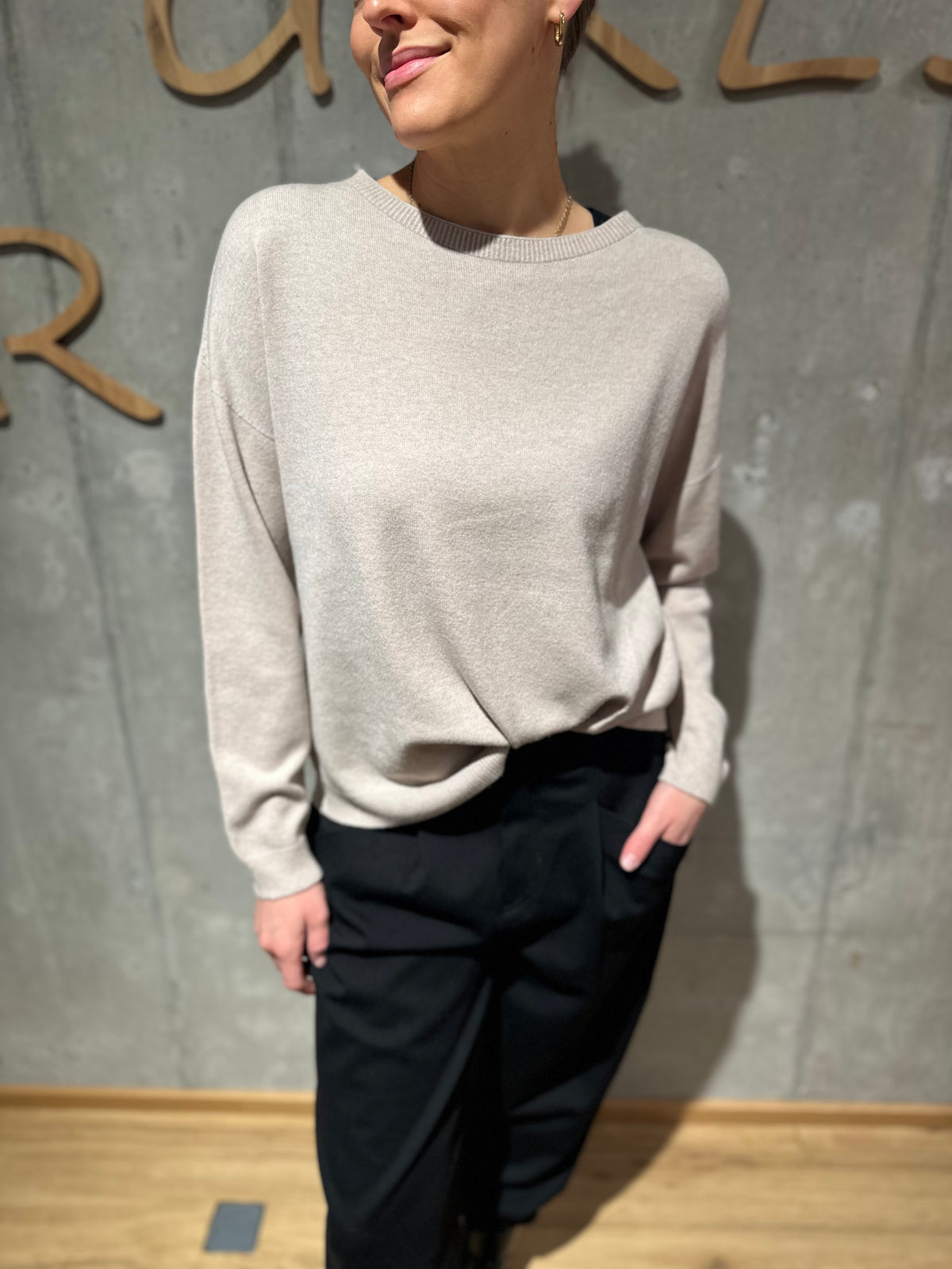 MG-Pulli "Mara Rundhals" - Versch. Farben