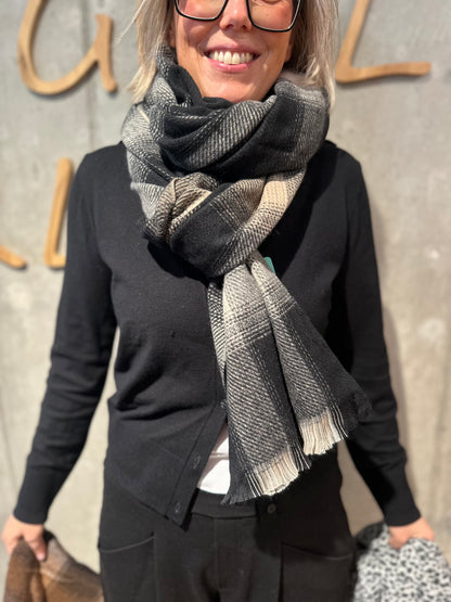 Schal "Anka kariert" - Versch. Farben