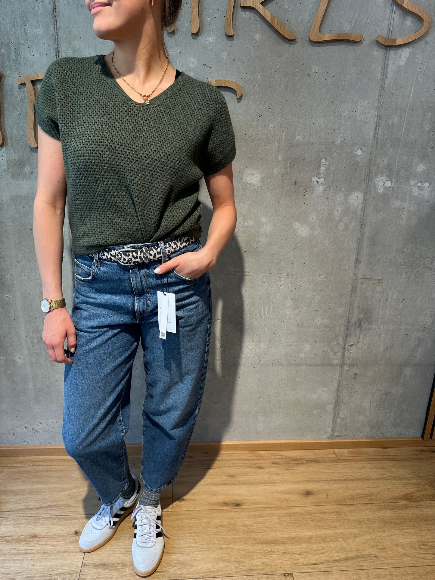 Pullunder "Pia Lochmuster V-Neck" - Versch. Farben