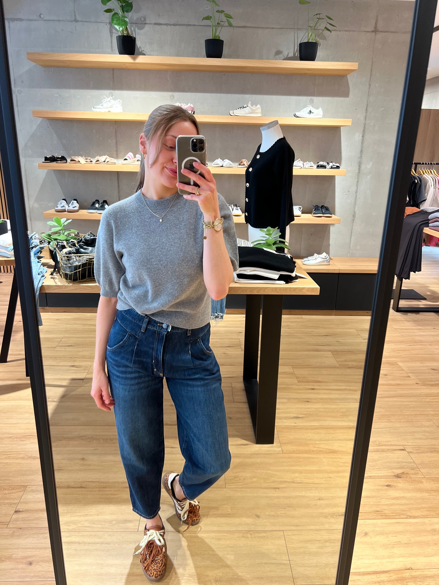 Pulli "DRYKORN x MAINGLÜCK" - Versch. Farben