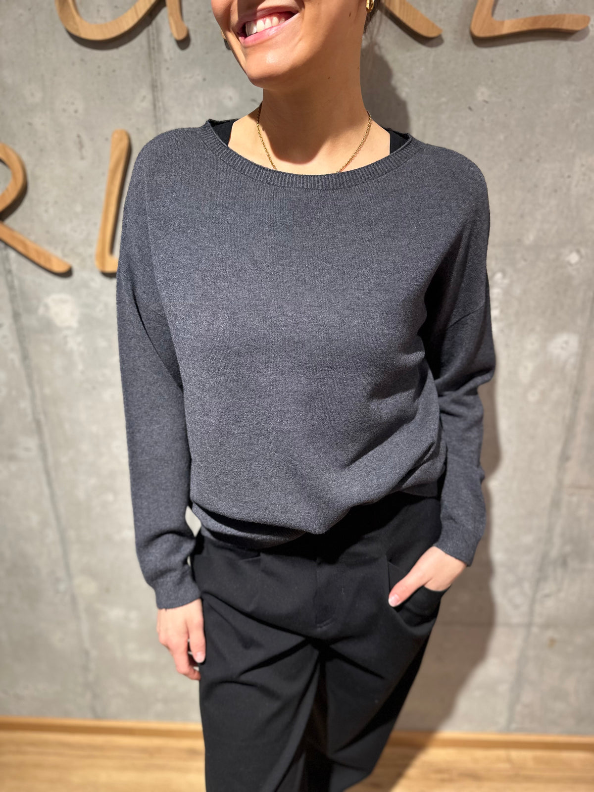 MG-Pulli "Mara Rundhals" - Versch. Farben