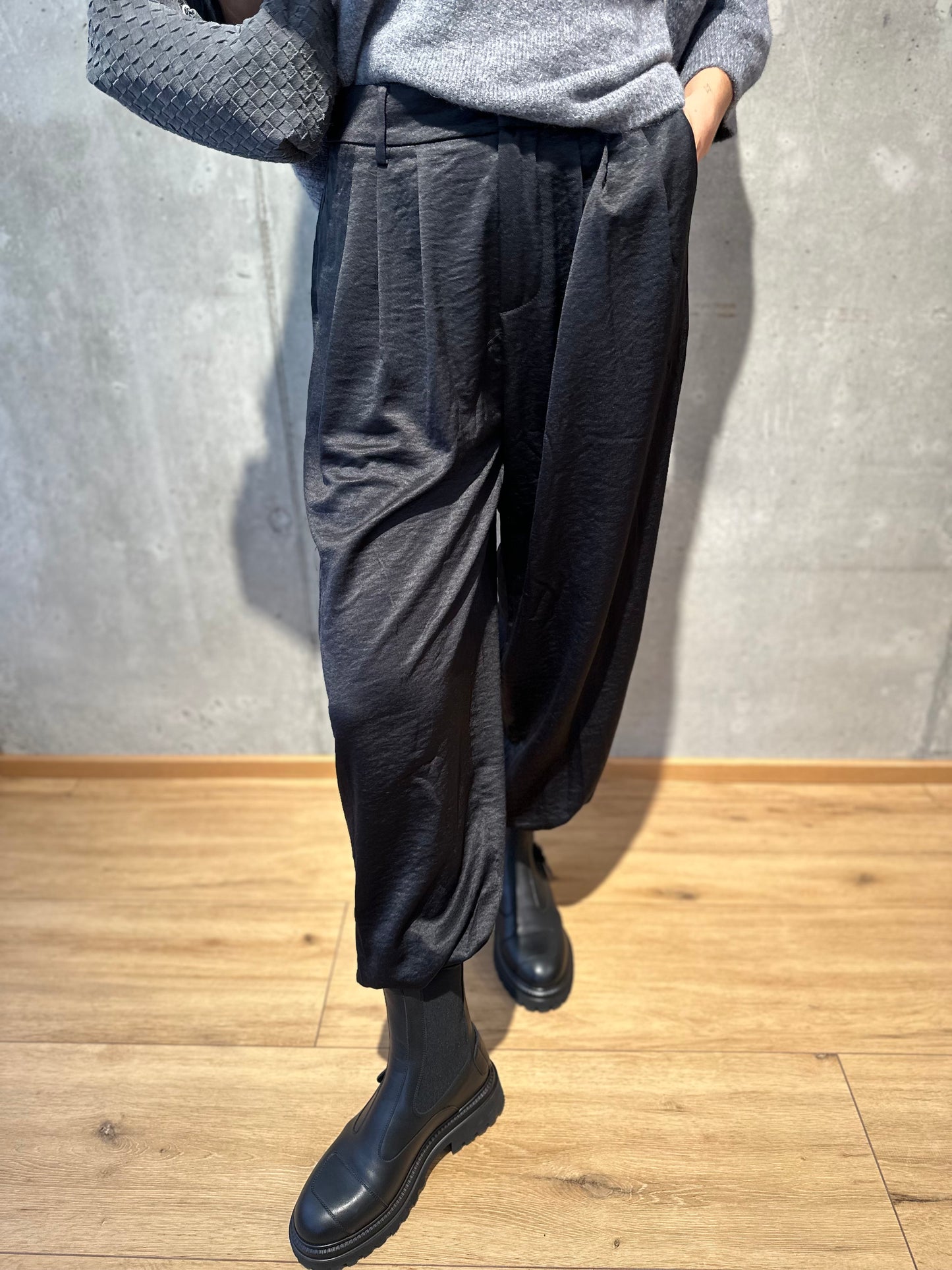 Hose "Hanni Pump" - Versch. Farben