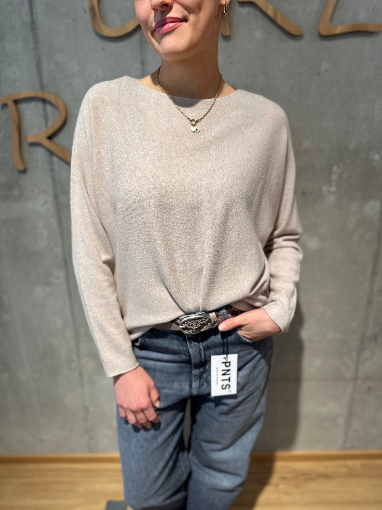 MG-Pulli "Malou kurz" - Versch. Farben