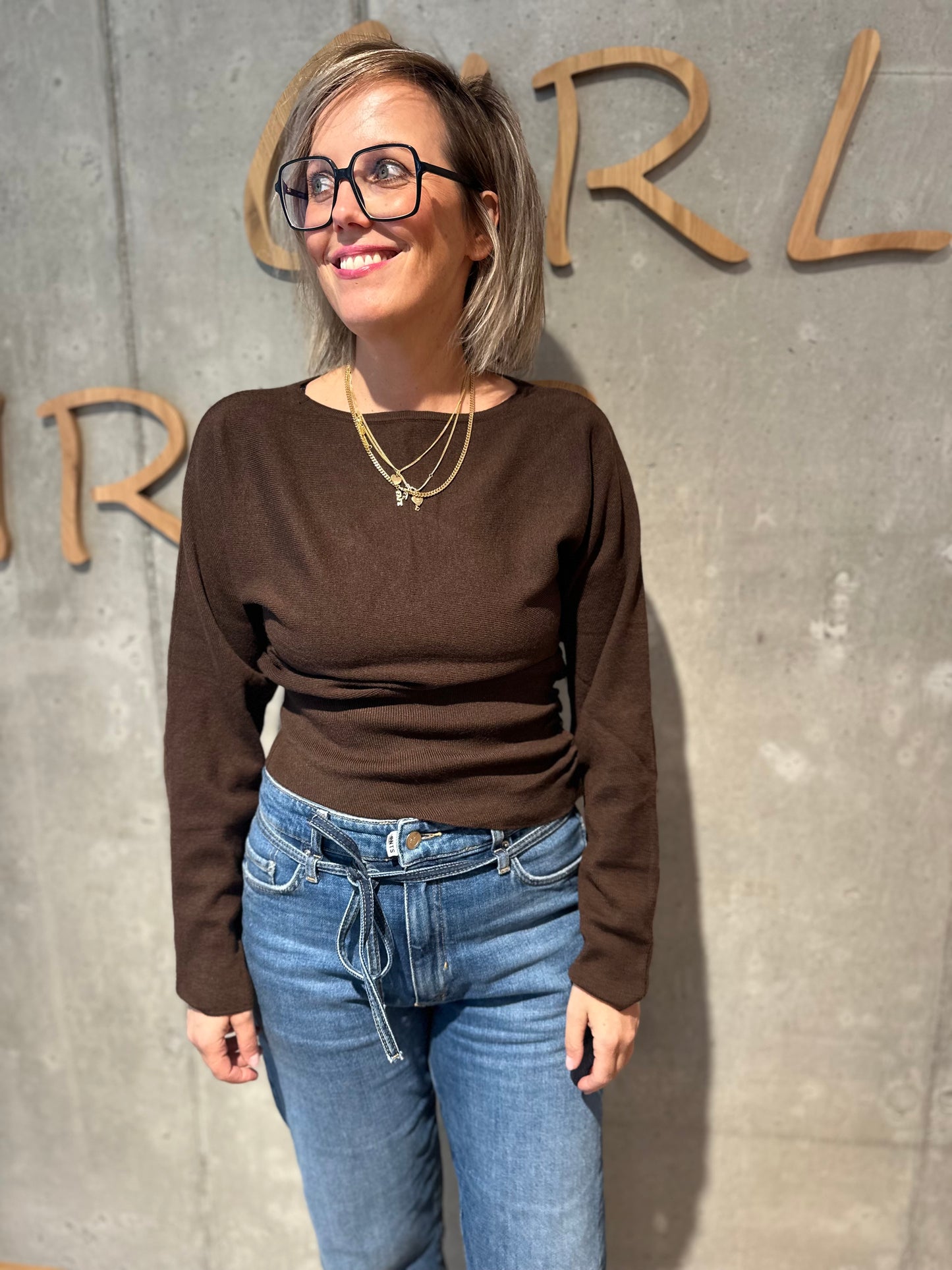 Pulli "Paige mit Knopfdetail" - Versch. Farben