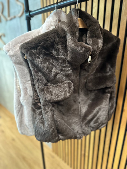 Fellweste "Wilma mit Taschen" - Versch. Farben