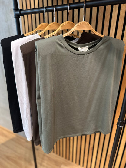 Shirt "Sandy mit Schulterpolster" - Versch. Farben