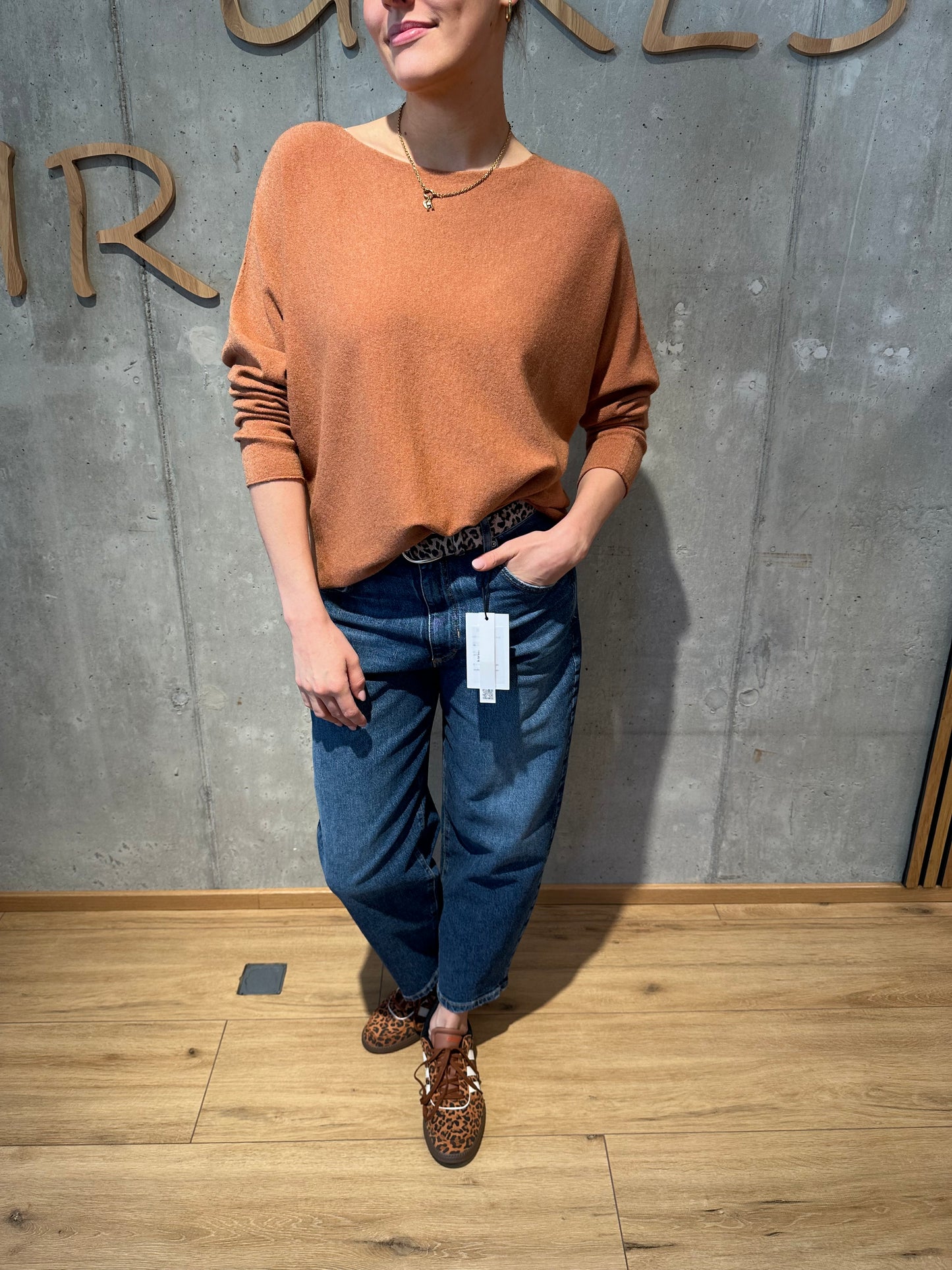 MG-Pulli "Malou kurz" - Versch. Farben