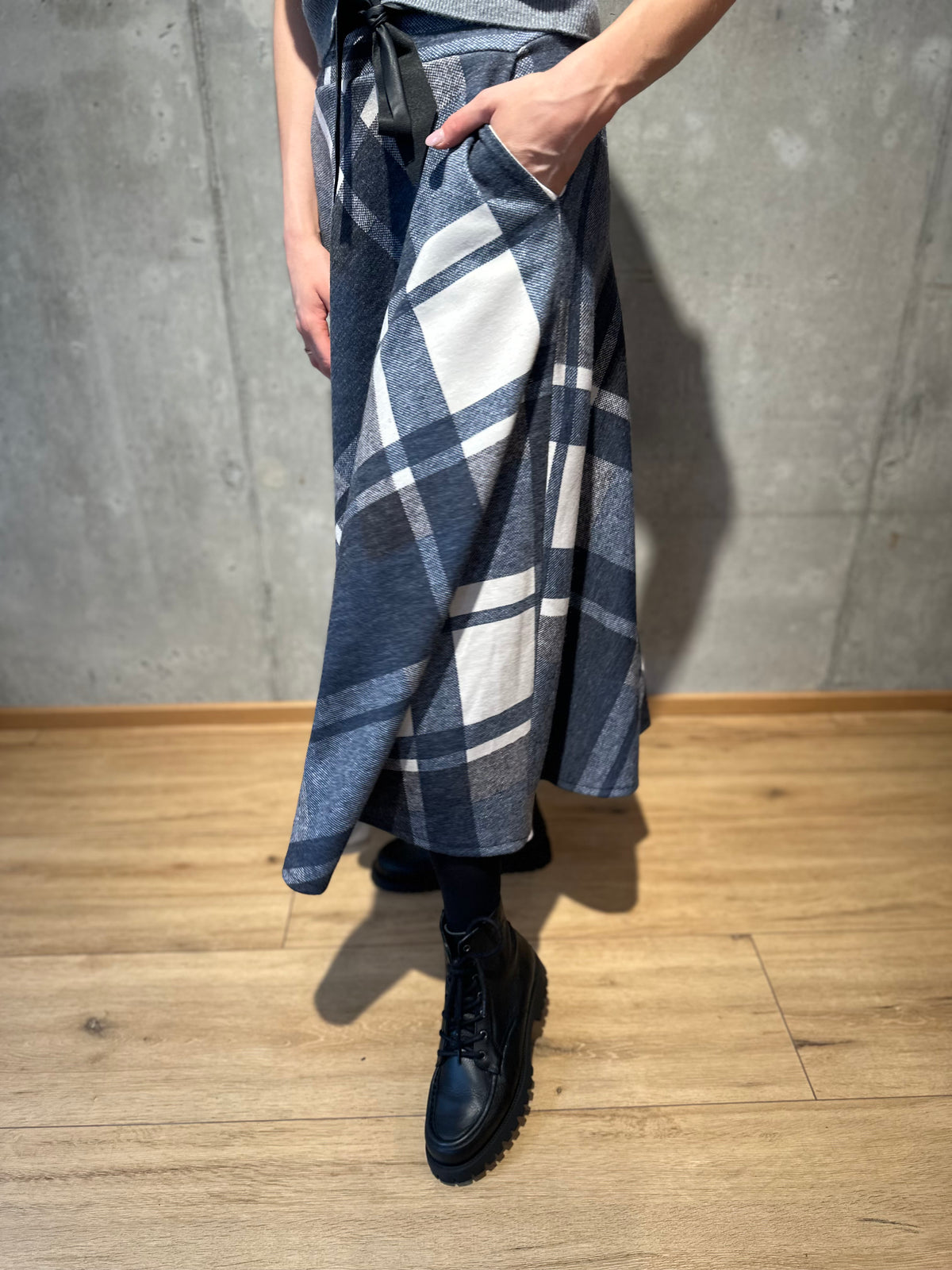 Rock "Ronnja kariert" - Versch. Farben