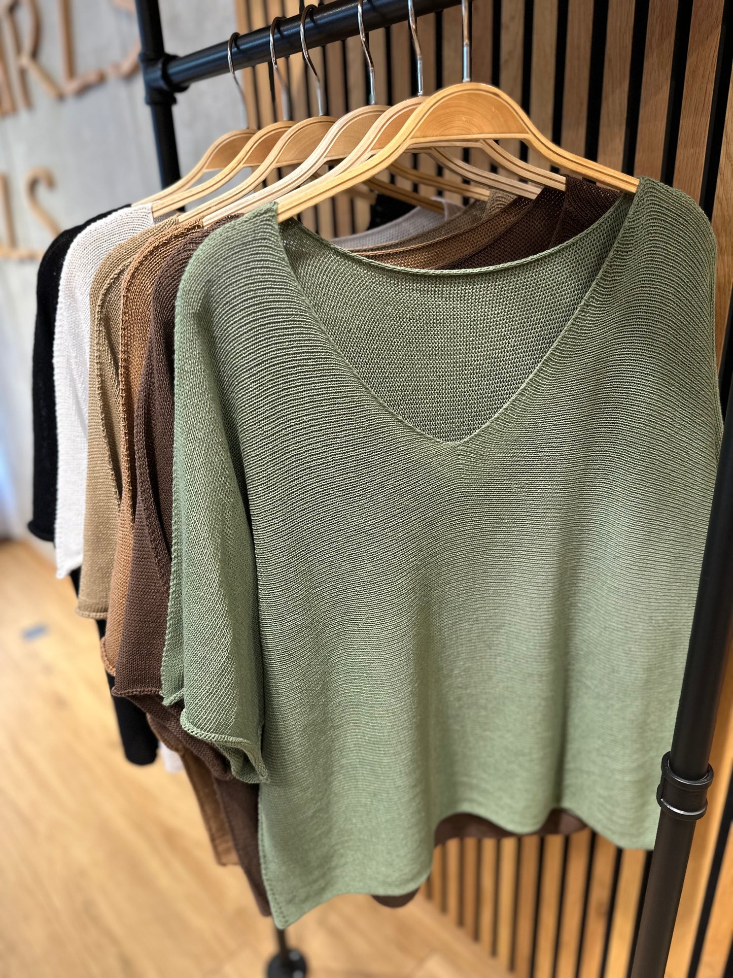 Pulli "Philine V-Neck 1/2arm" - Versch. Farben