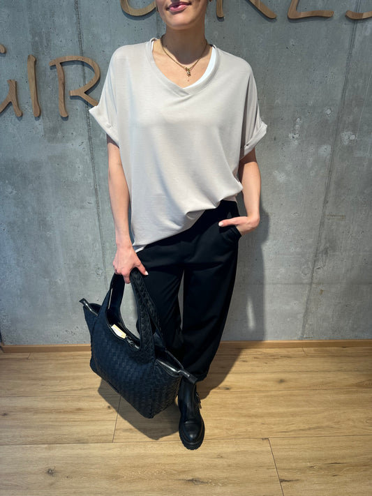 T-Shirt "Tiffany V-Neck" - Versch. Farben